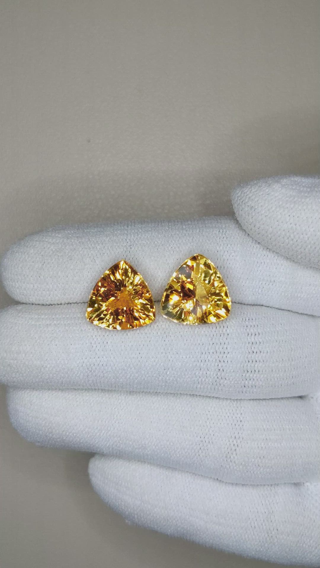 9.21&nbsp;Ct.Tw.Total Carat Weight Citrine Pair from Brazil Size Video