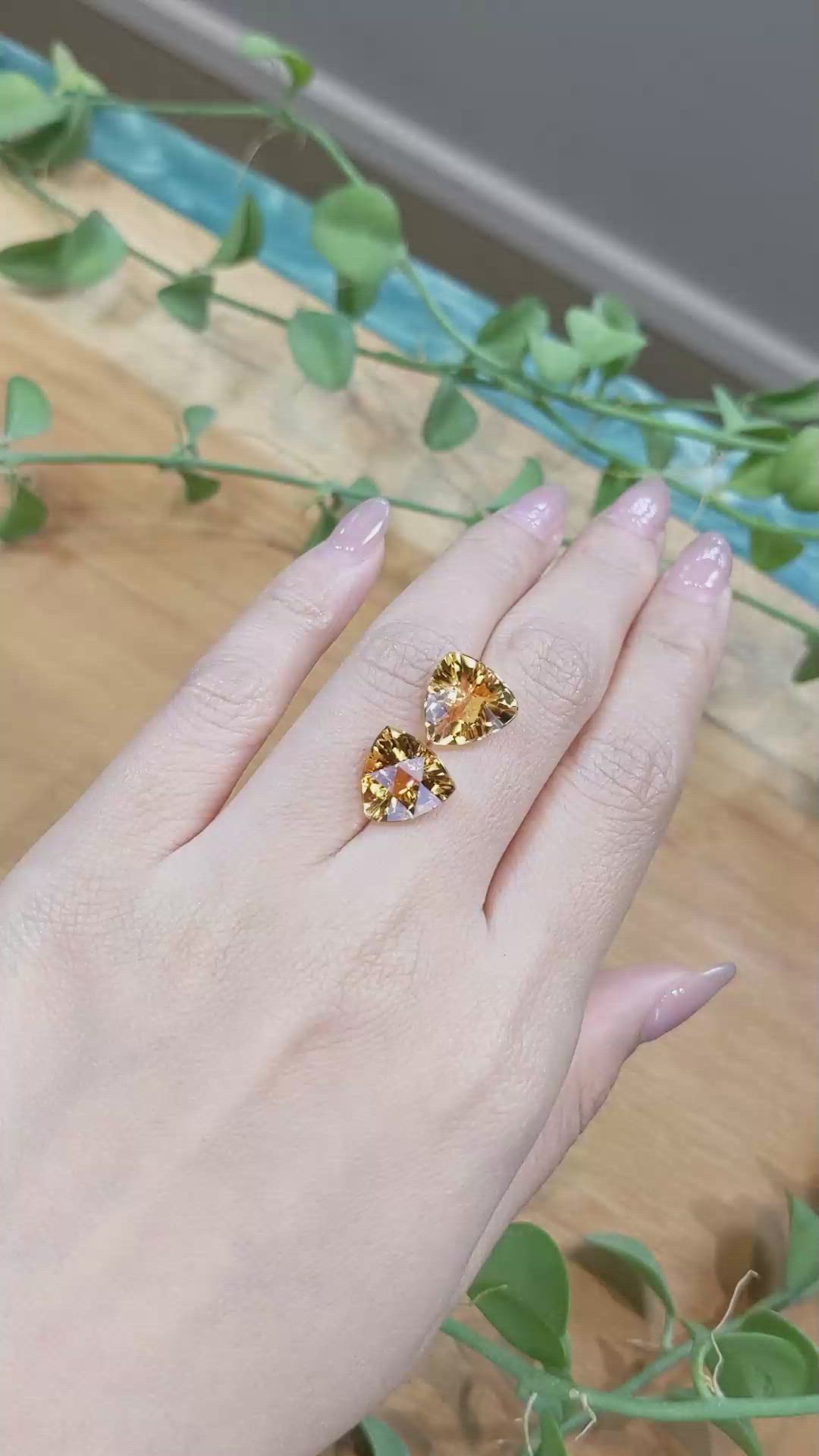 9.21&nbsp;Ct.Tw.Total Carat Weight Citrine Pair from Brazil Size Video