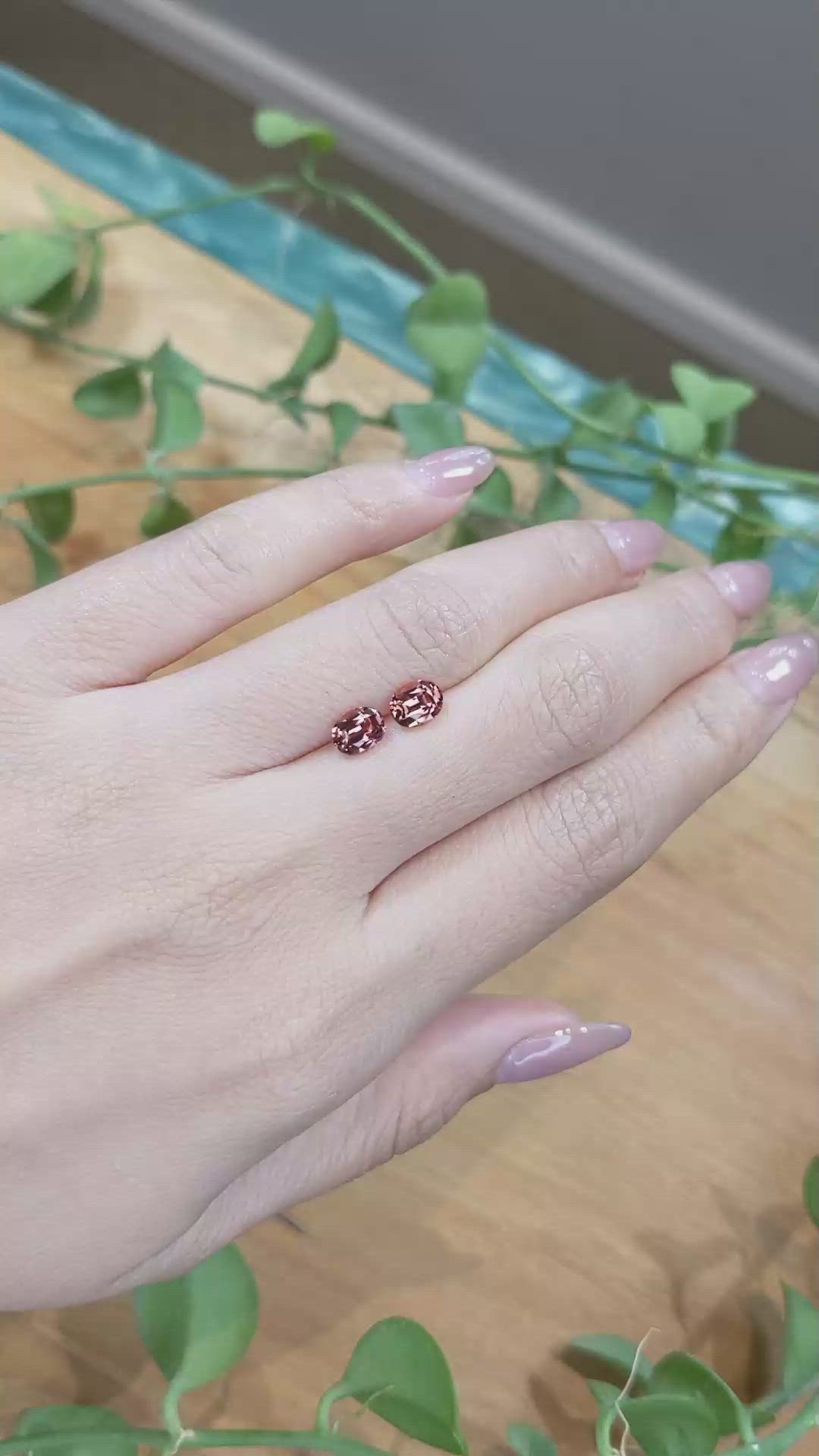 1.90 Ct.Tw.Total Carat Weight Mali Garnet Pair from West Africa Size Video