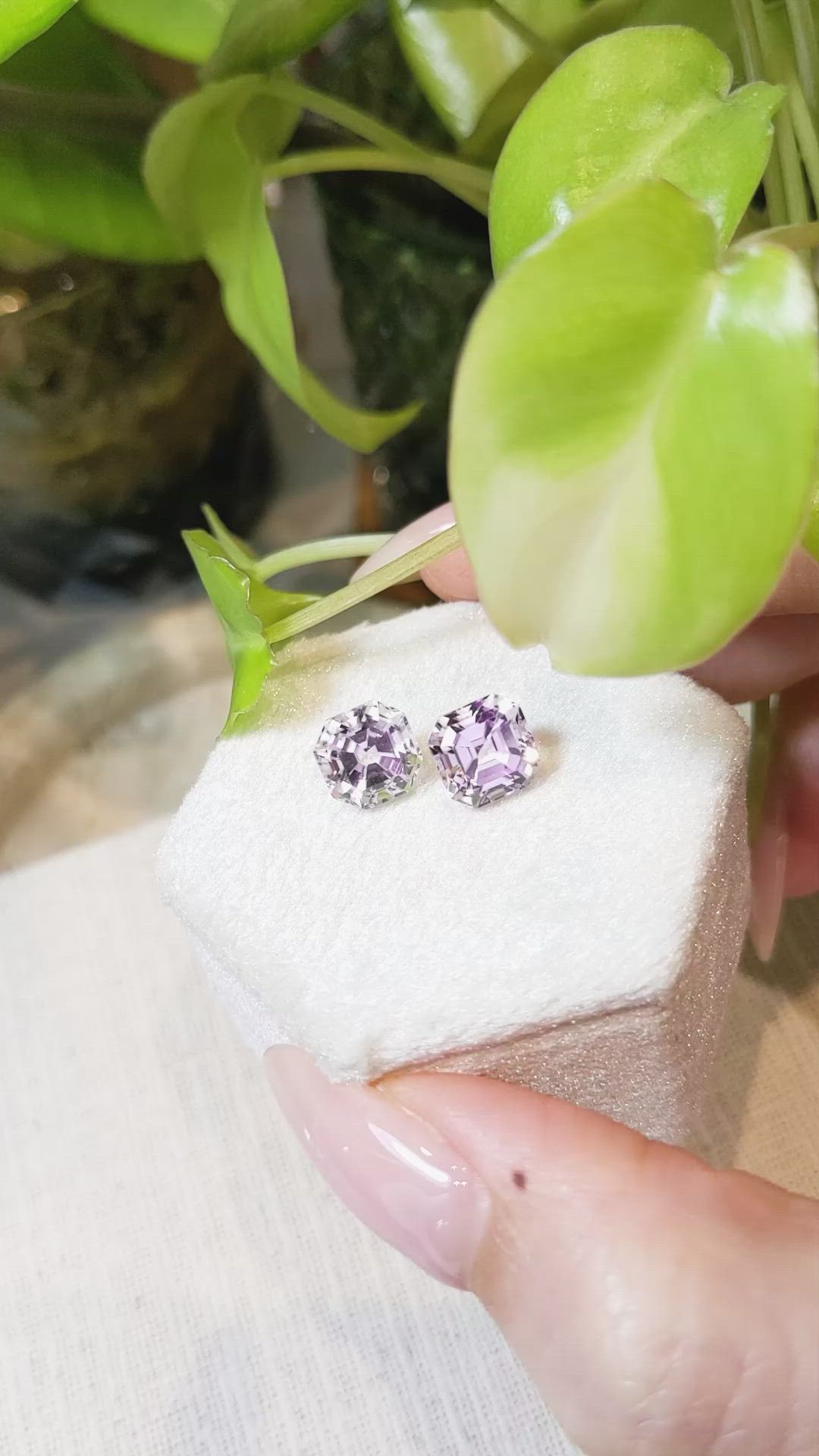 6.13&nbsp;Ct.Tw.Total Carat Weight Kunzite Pair from Afghanistan Size Video