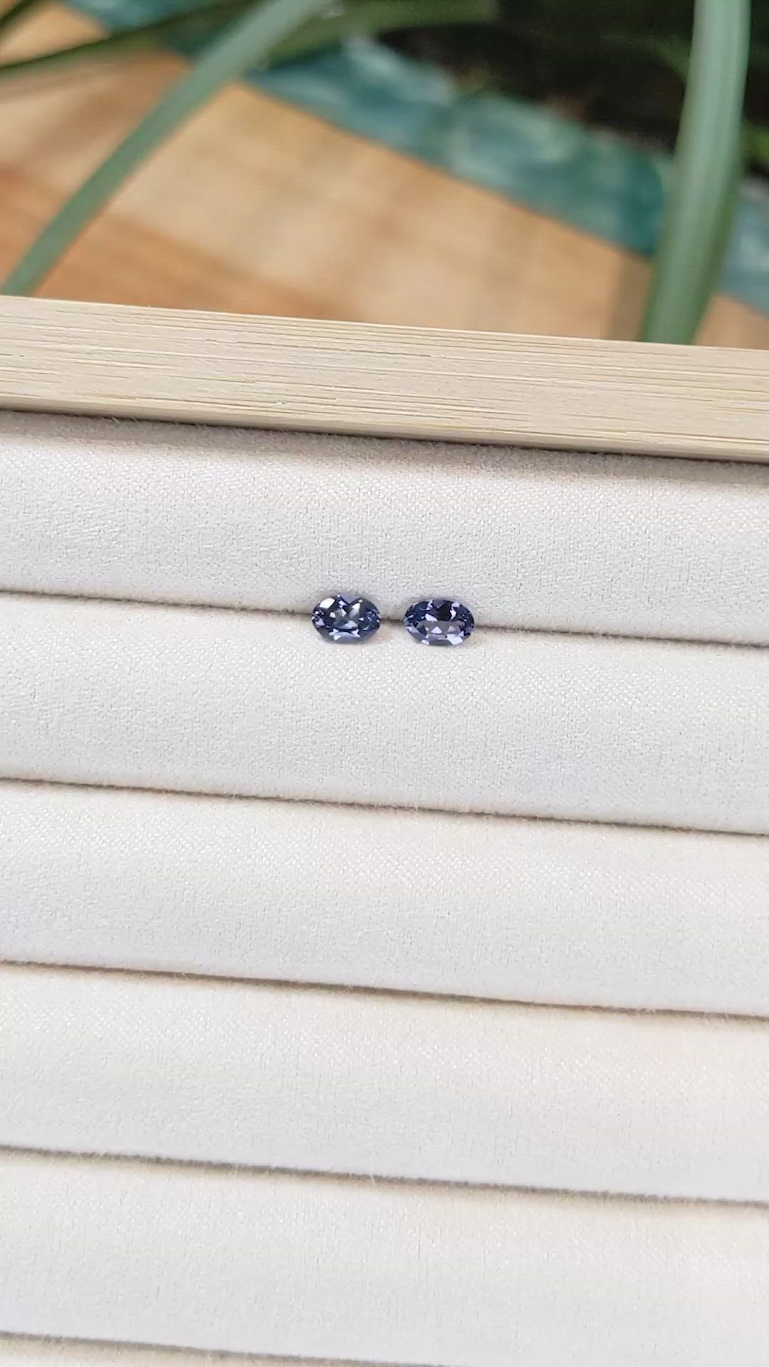 0.96&nbsp;Ct.Tw.Total Carat Weight Spinel Pair from Burma (Myanmar) Size Video