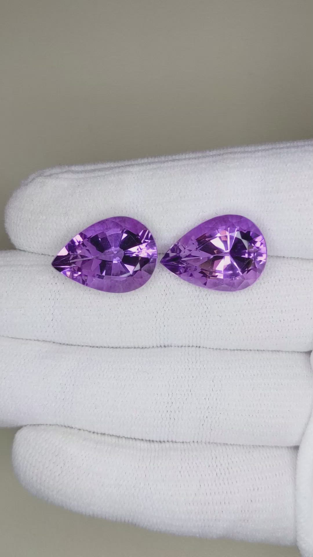 20.10&nbsp;Ct.Tw.Total Carat Weight Amethyst Pair from Brazil Size Video