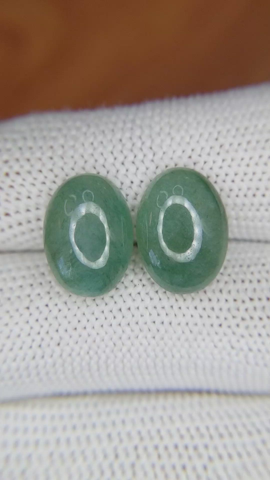 11.21 Ct.Tw.Total Carat Weight Cabochon Malachite Pair from Russia Size Video