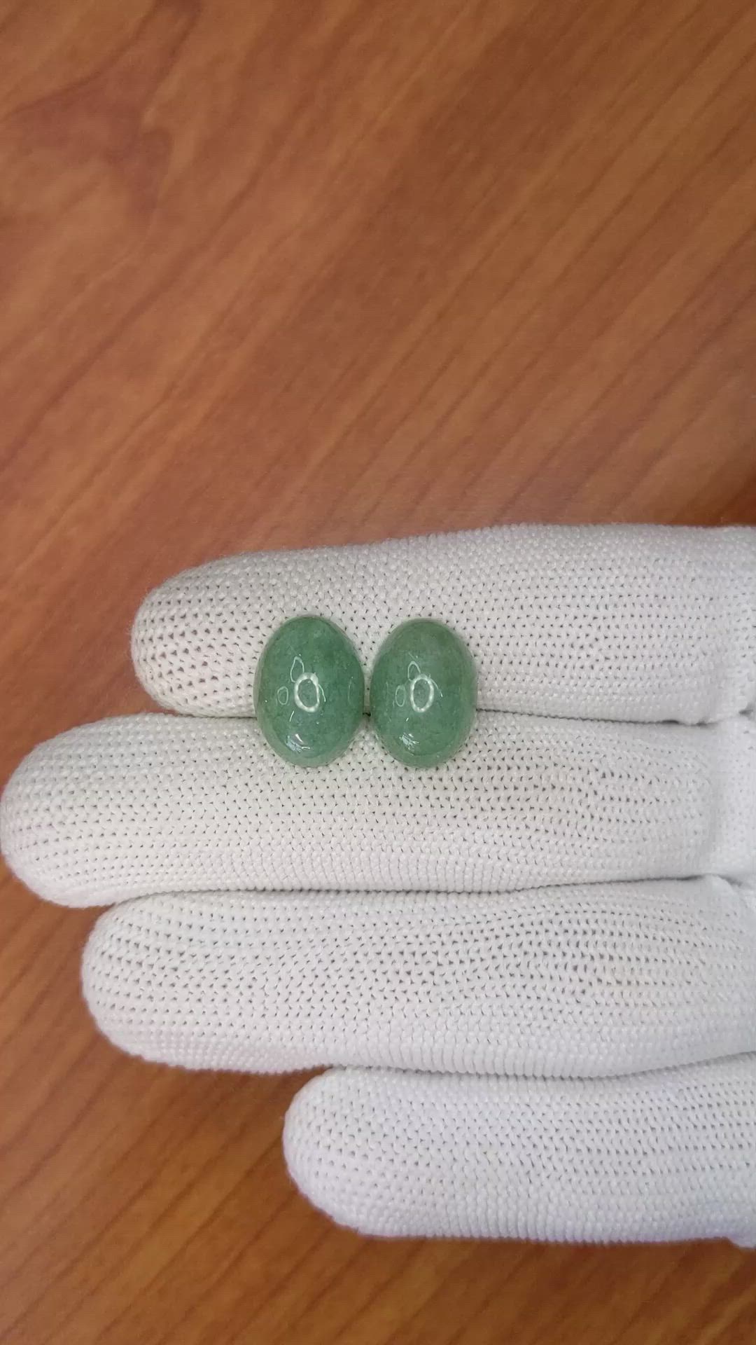 12.05&nbsp;Ct.Tw.Total Carat Weight Cabochon Jade Pair from Burma (Myanmar) Size Video