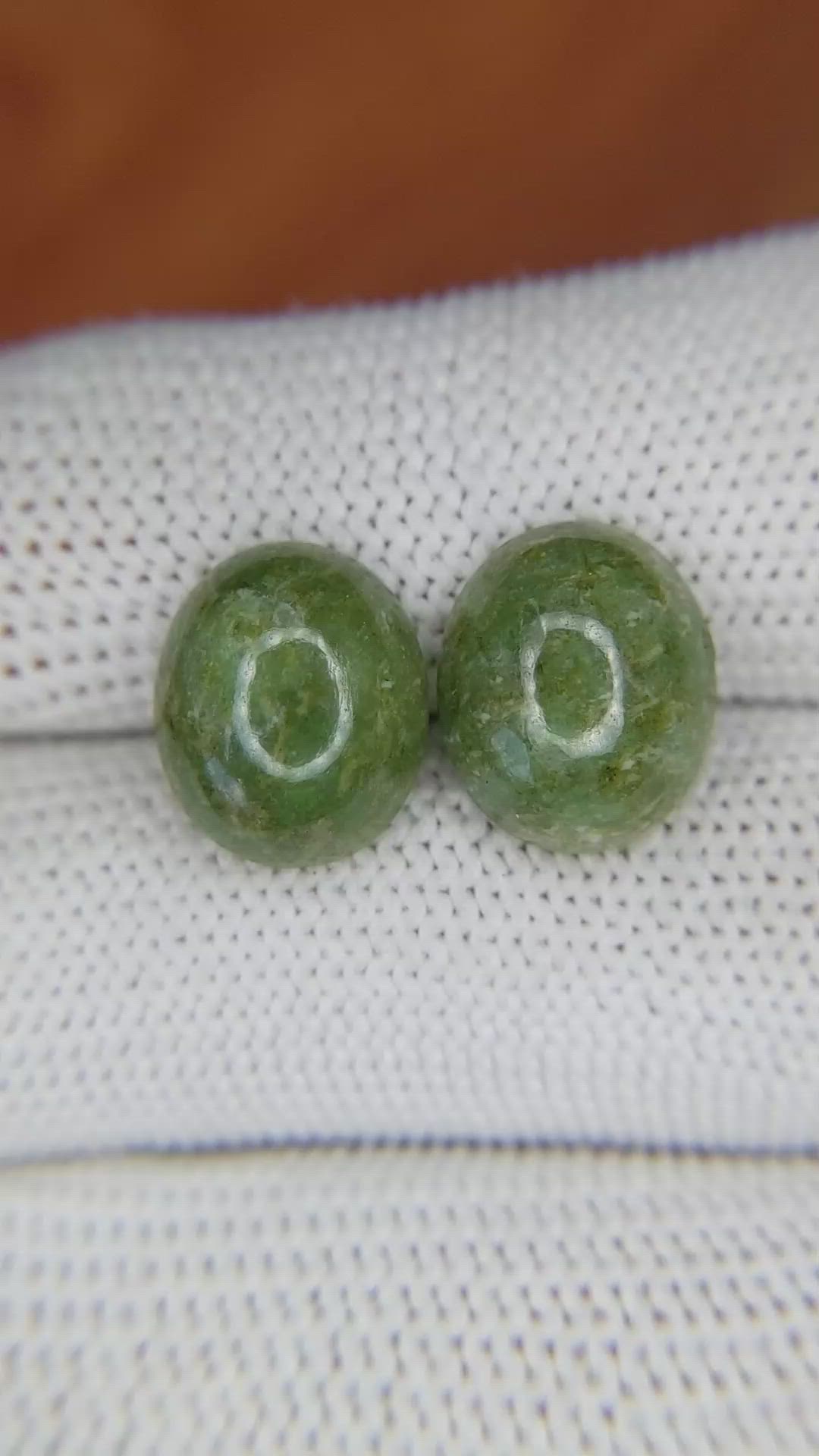 8.86&nbsp;Ct.Tw.Total Carat Weight Cabochon Jade Pair from Burma (Myanmar) Size Video