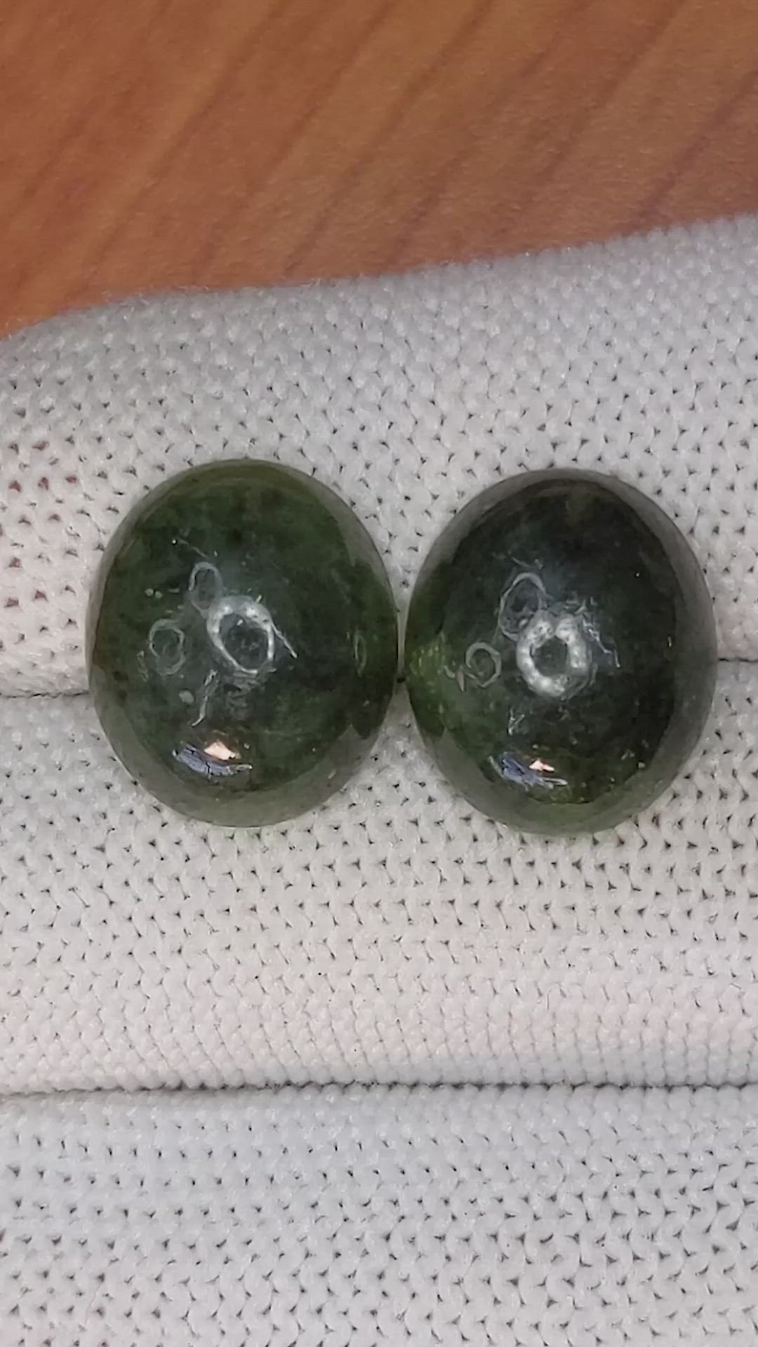 14.27&nbsp;Ct.Tw.Total Carat Weight Cabochon Jade Pair from Burma (Myanmar) Size Video