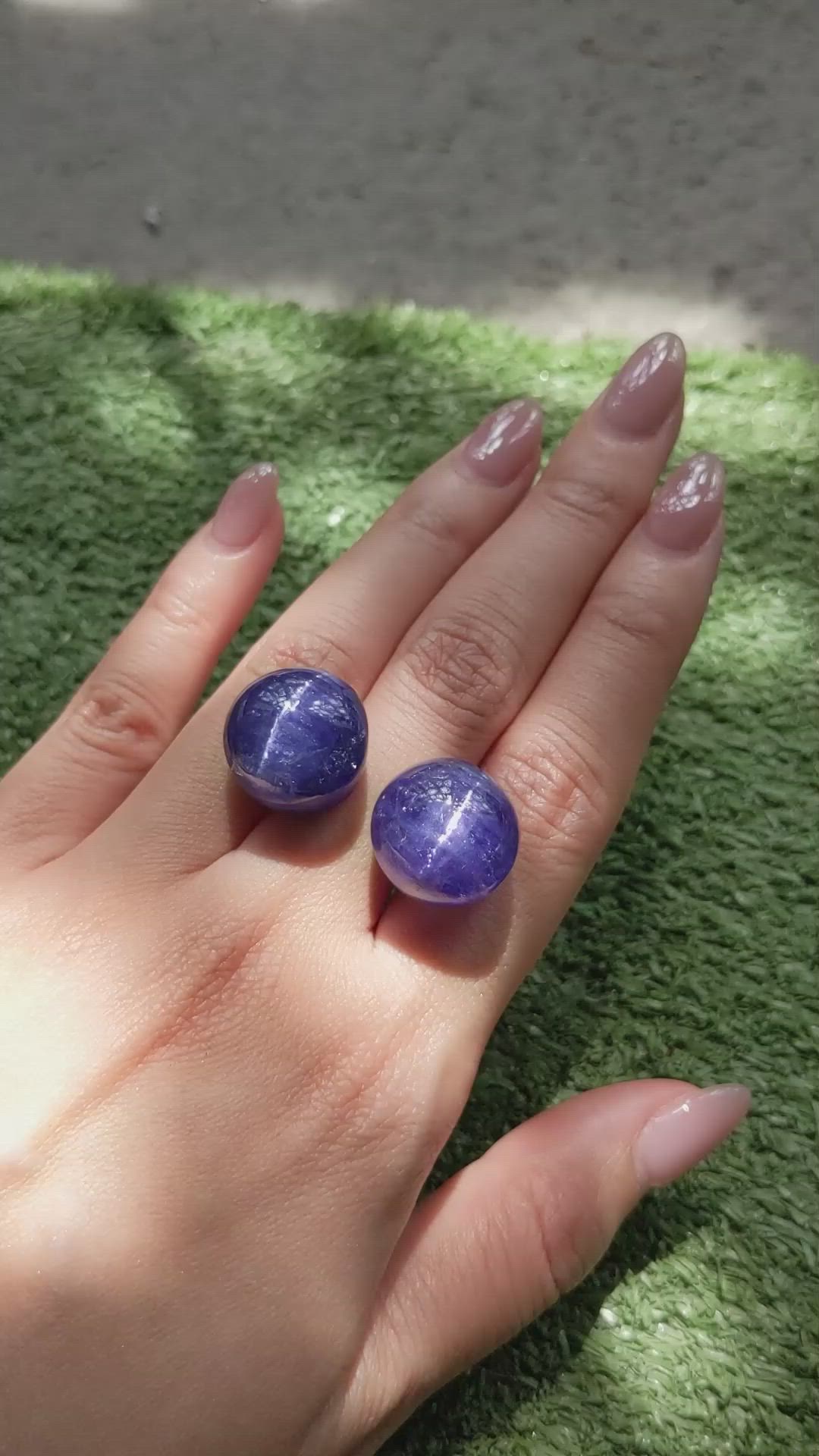 80.00&nbsp;Ct.Tw.Total Carat Weight Violetish Blue Cabochon Tanzanite Pair from Tanzania Size Video