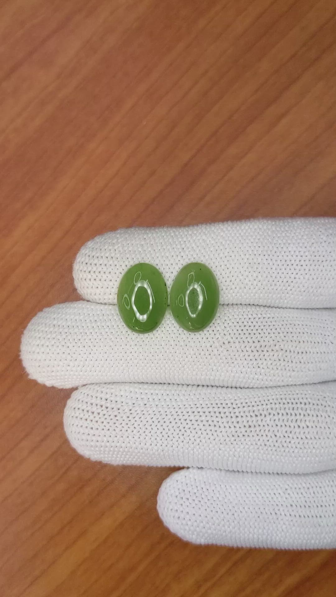 7.01&nbsp;Ct.Tw.Total Carat Weight Cabochon Jade Pair from Burma (Myanmar) Size Video