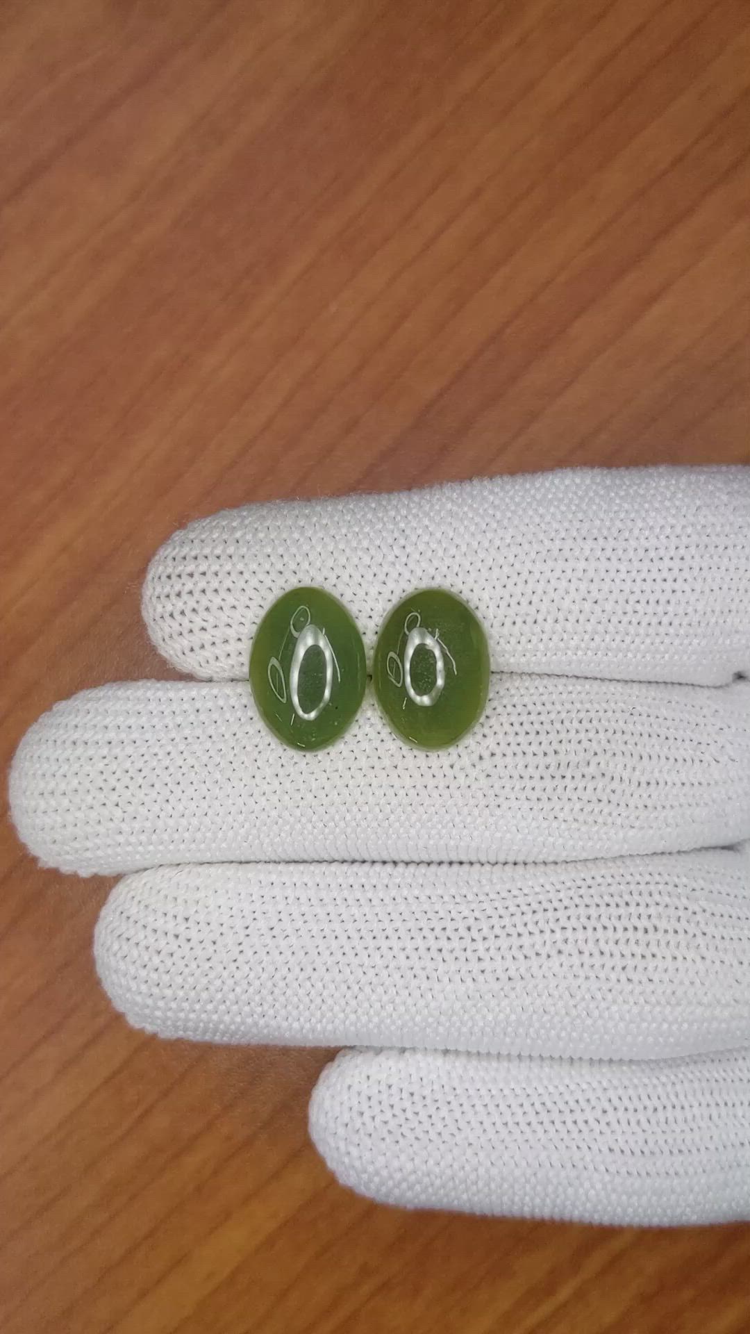 7.96&nbsp;Ct.Tw.Total Carat Weight Cabochon Jade Pair from Burma (Myanmar) Size Video