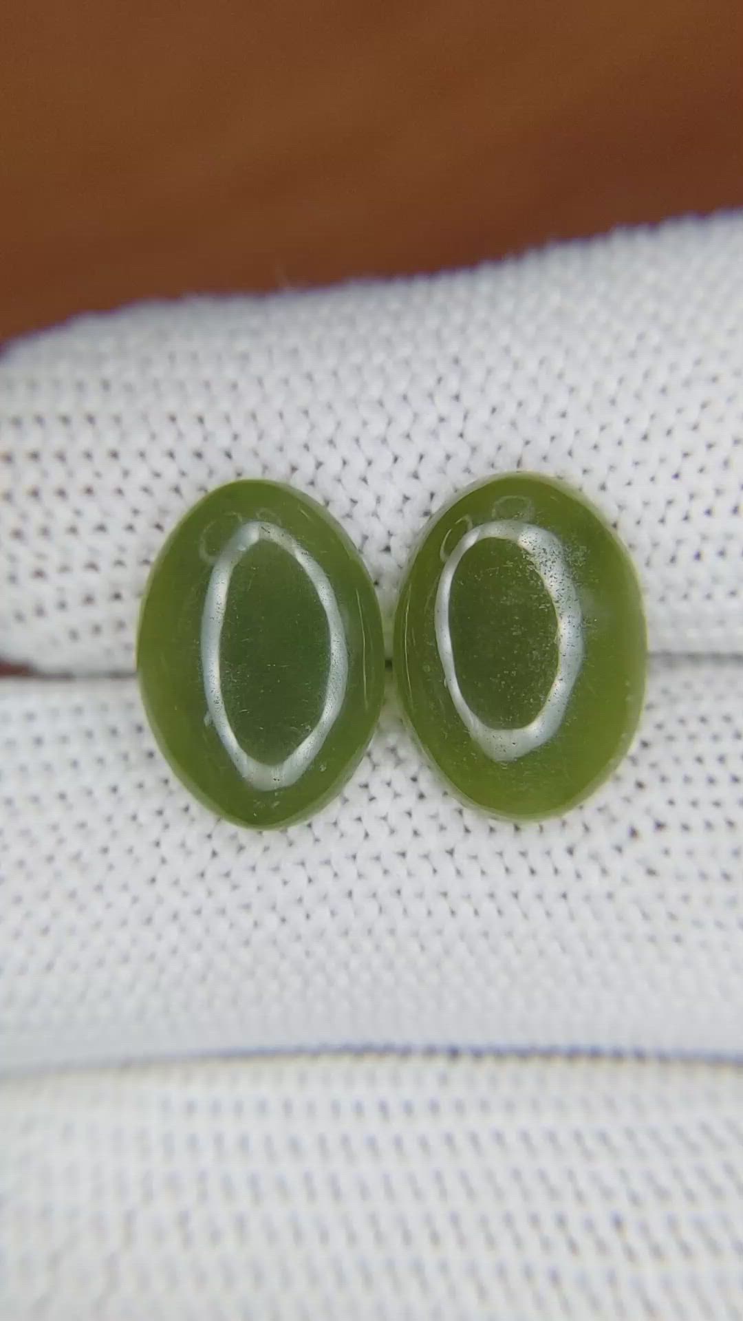 7.96&nbsp;Ct.Tw.Total Carat Weight Cabochon Jade Pair from Burma (Myanmar) Size Video