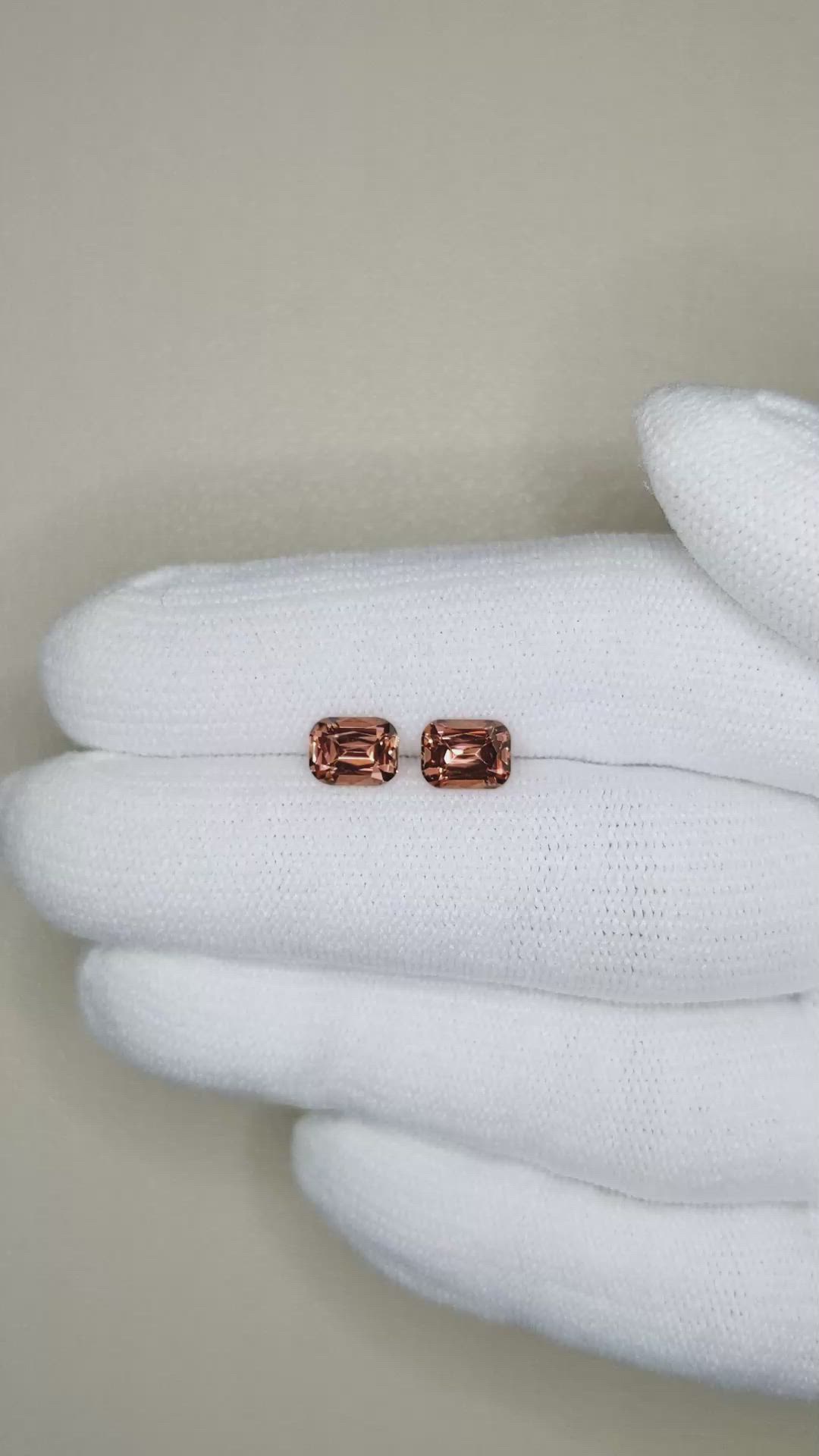 1.95&nbsp;Ct.Tw.Total Carat Weight Malaya Garnet Pair from Tanzania Size Video