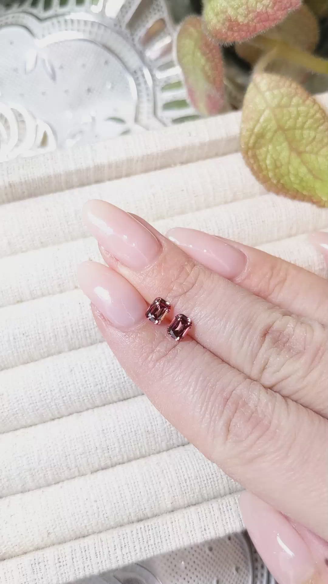 1.15&nbsp;Ct.Tw.Total Carat Weight Malaya Garnet Pair from Tanzania Size Video