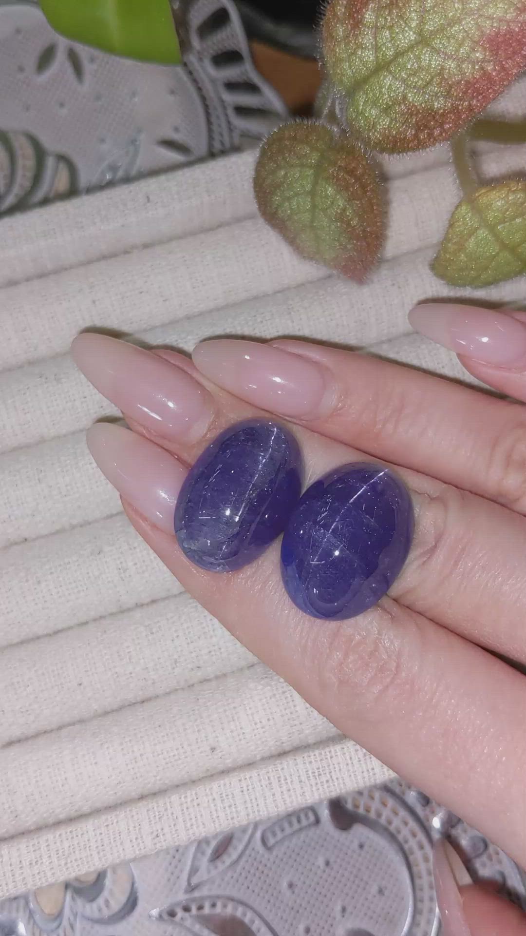 59.67&nbsp;Ct.Tw.Total Carat Weight Cabochon Tanzanite Pair from Tanzania Size Video