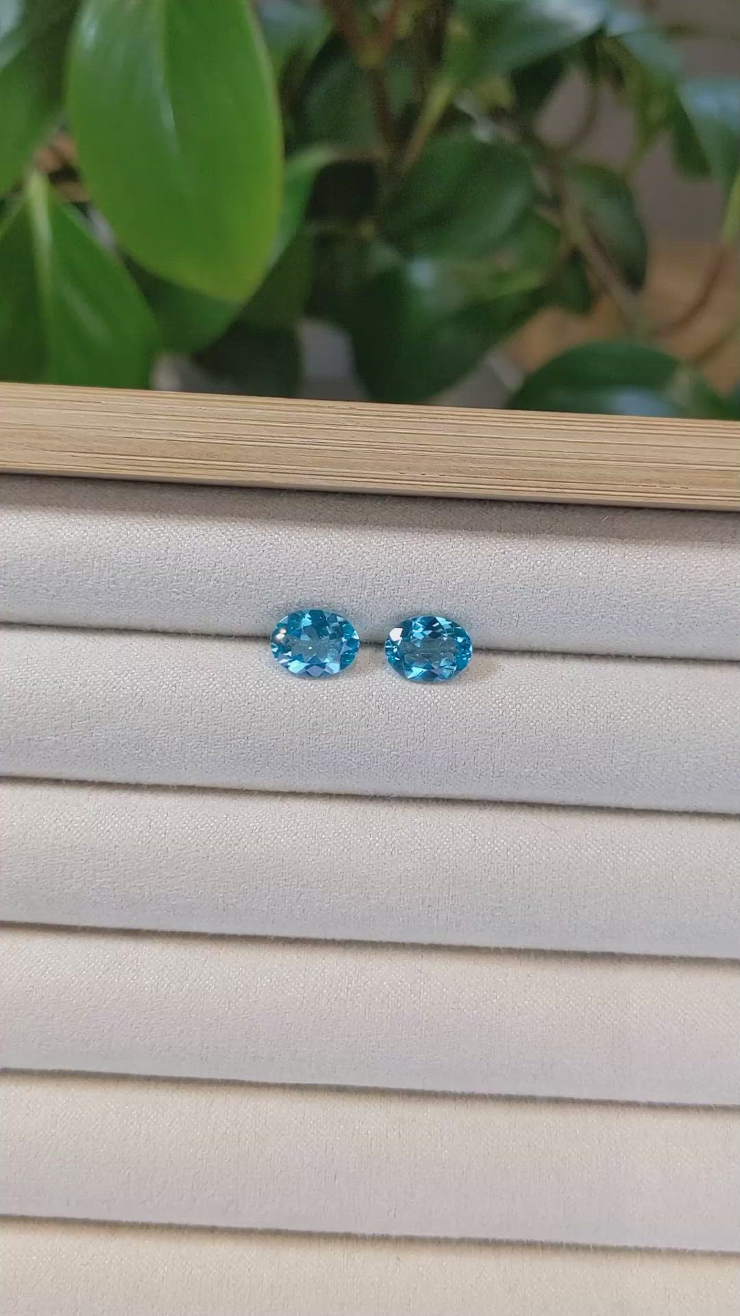 3.35&nbsp;Ct.Tw.Total Carat Weight Apatite Pair from Madagascar Size Video