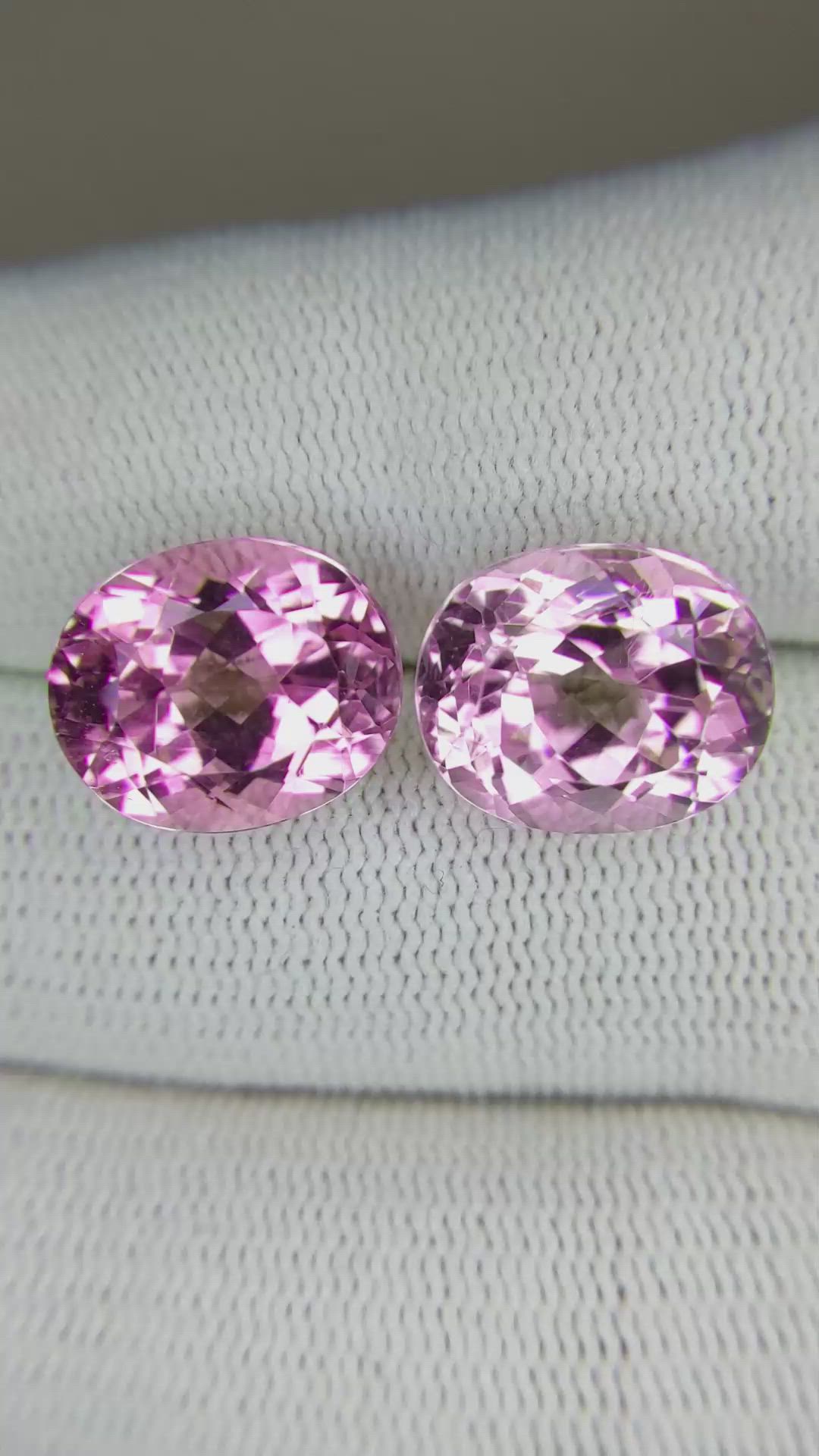 14.25&nbsp;Ct.Tw.Total Carat Weight Kunzite Pair from Afghanistan Size Video