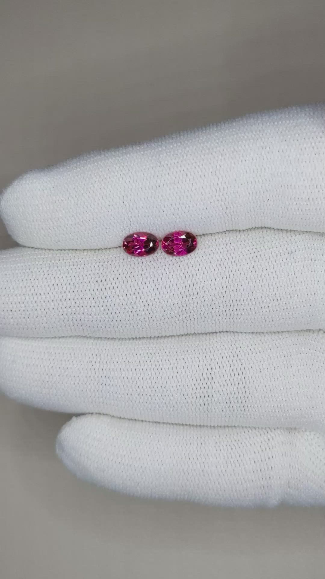 1.01&nbsp;Ct.Tw.Total Carat Weight Rubellite Tourmaline Pair from Brazil Size Video