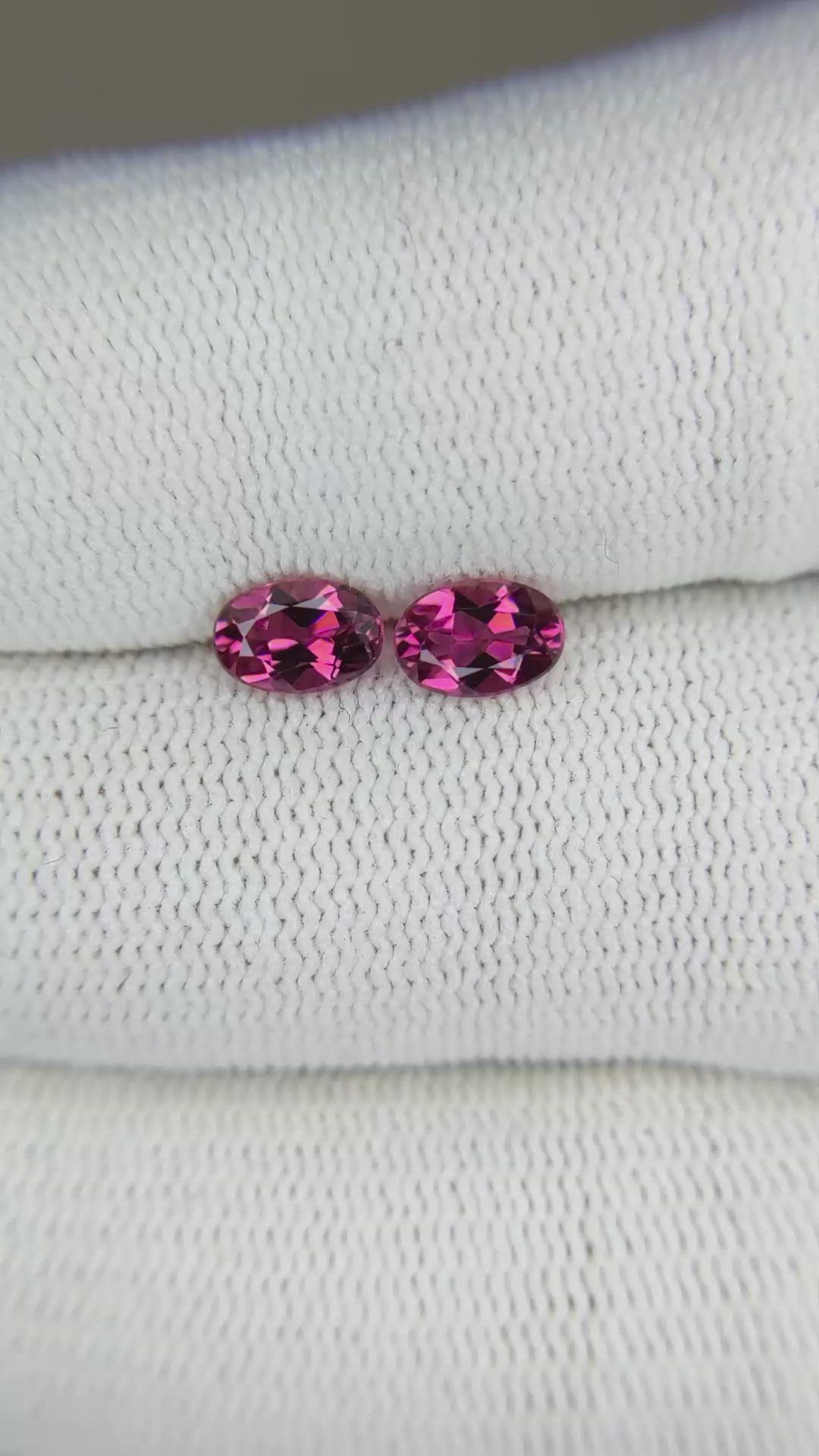 1.01&nbsp;Ct.Tw.Total Carat Weight Rubellite Tourmaline Pair from Brazil Size Video