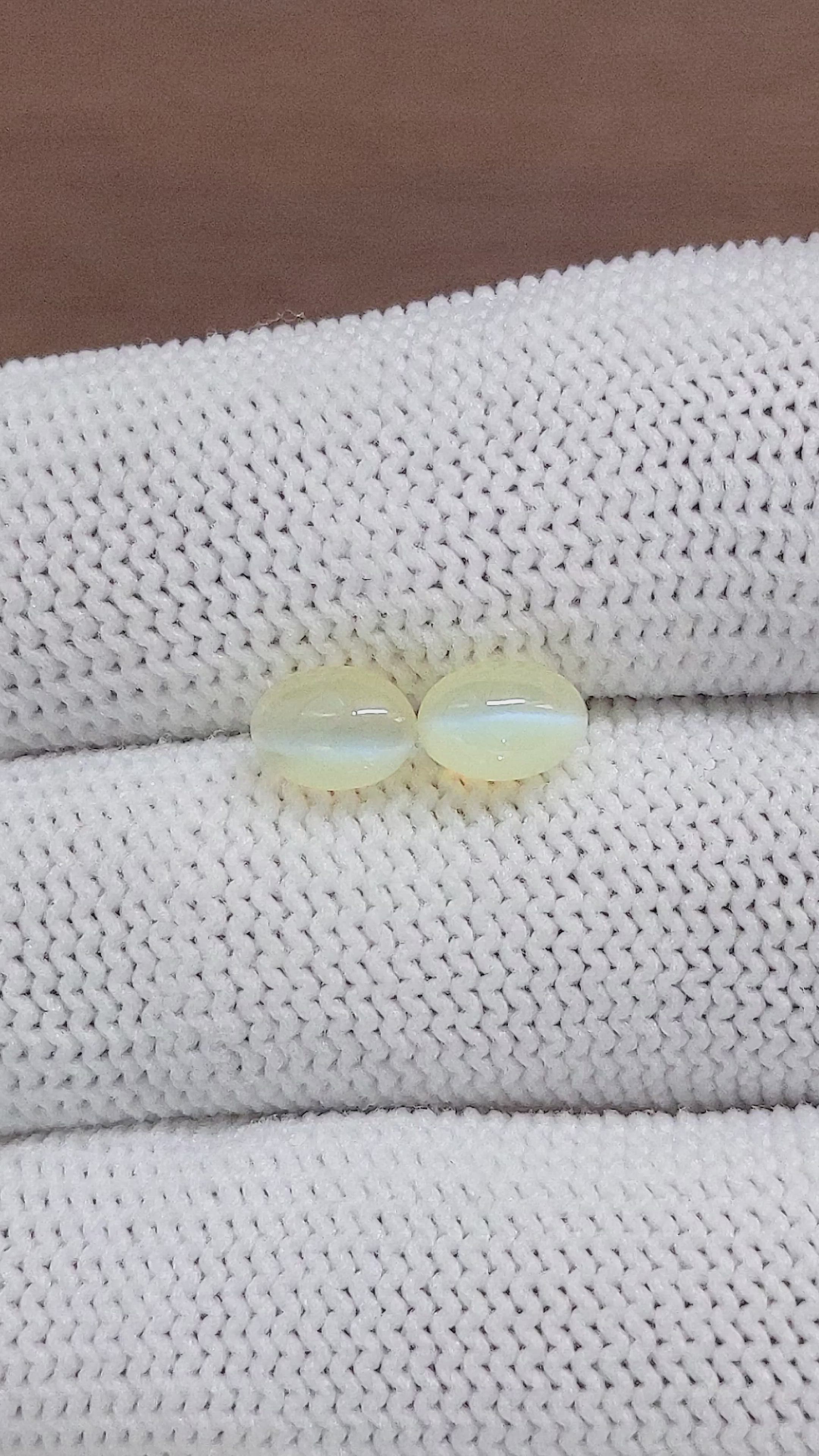3.48&nbsp;Ct.Tw.Total Carat Weight Cabochon Chrysoberyl Pair from Ceylon (Sri Lanka) Size Video