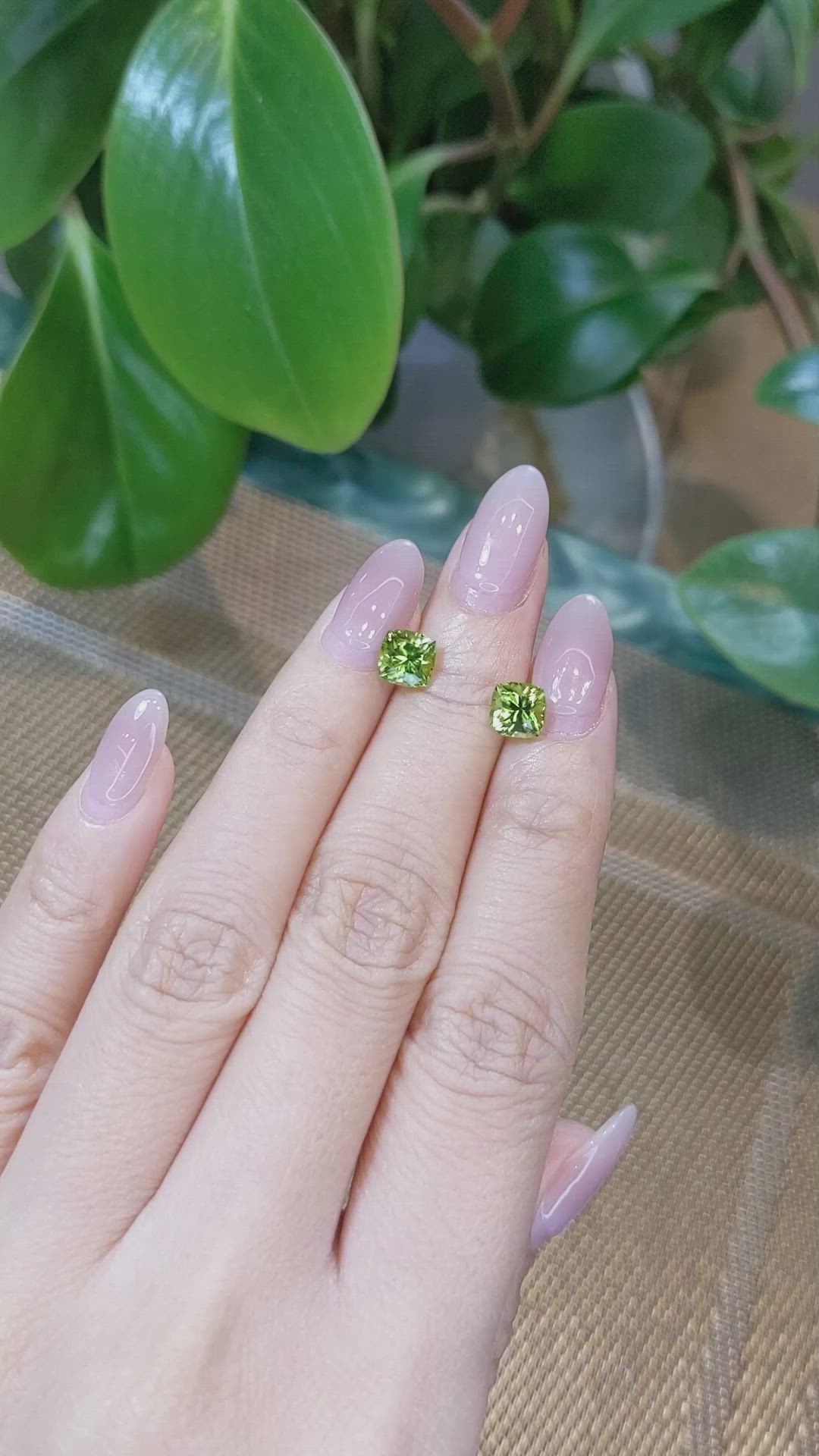 2.88&nbsp;Ct.Tw.Total Carat Weight Peridot Pair from Afghanistan Size Video