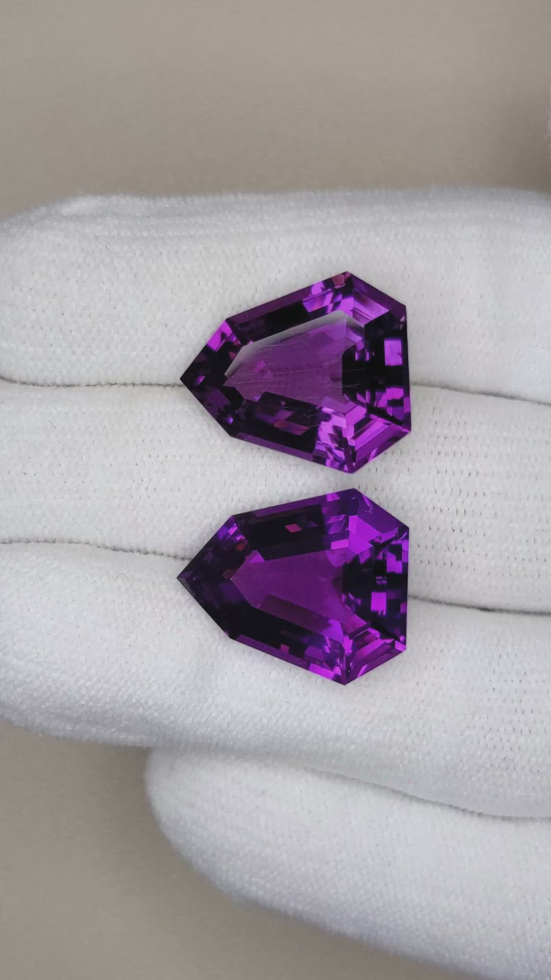 21.81&nbsp;Ct.Tw.Total Carat Weight Purple Amethyst Pair from Bolivia Size Video