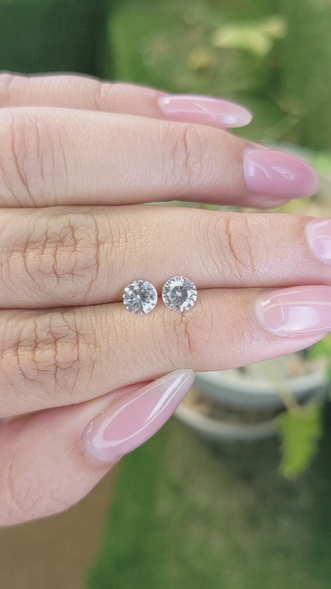 1.62 Ct.Tw.Total Carat Weight Zircon Pair from Ceylon (Sri Lanka) Size Video