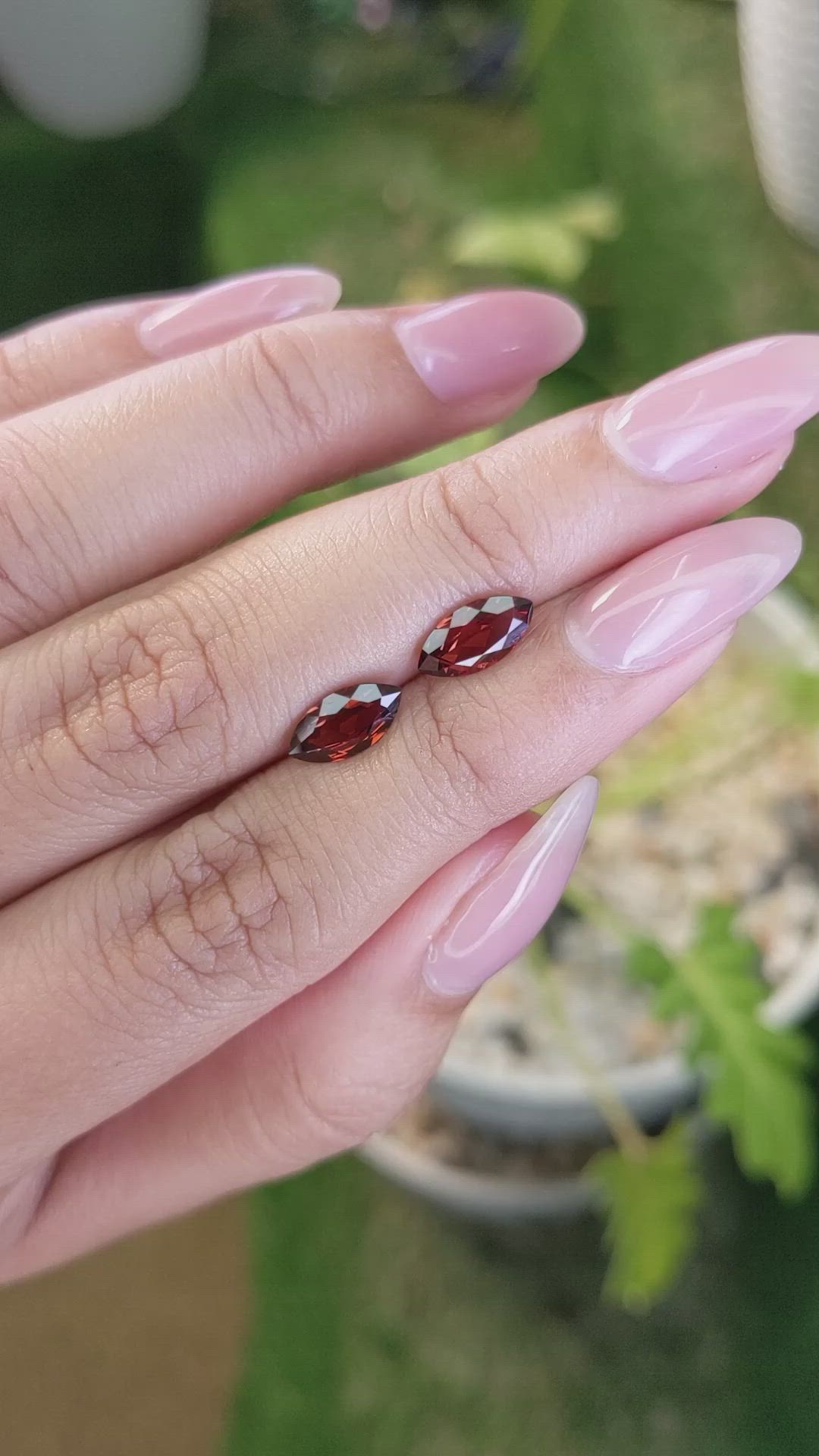 2.43&nbsp;Ct.Tw.Total Carat Weight Garnet Pair from Ceylon (Sri Lanka) Size Video