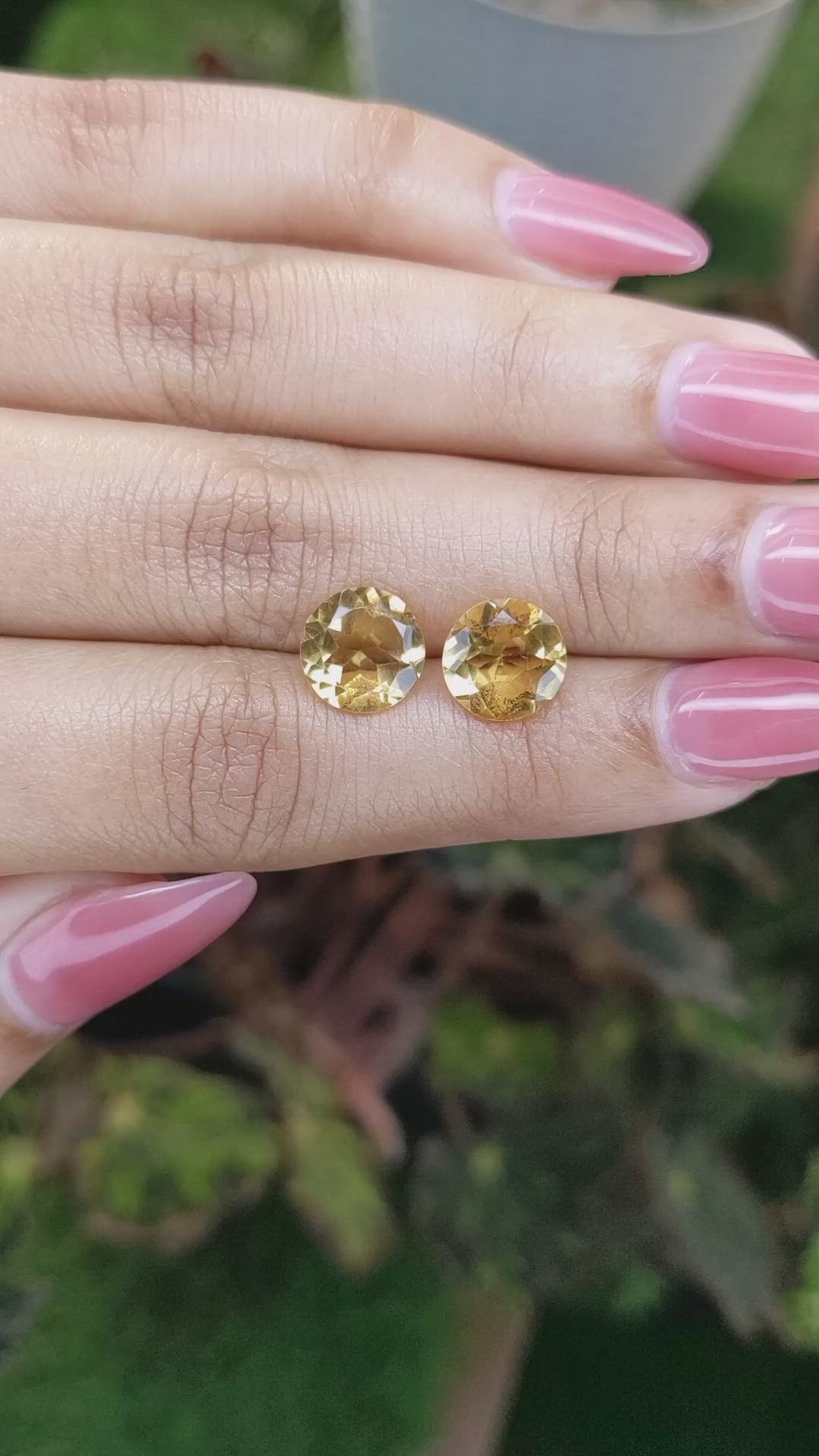 4.32&nbsp;Ct.Tw.Total Carat Weight Citrine Pair from Brazil Size Video