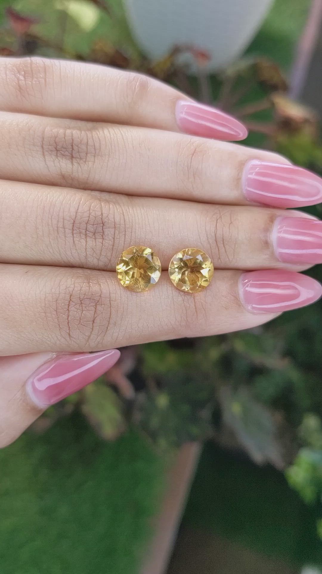 4.40&nbsp;Ct.Tw.Total Carat Weight Citrine Pair from Brazil Size Video