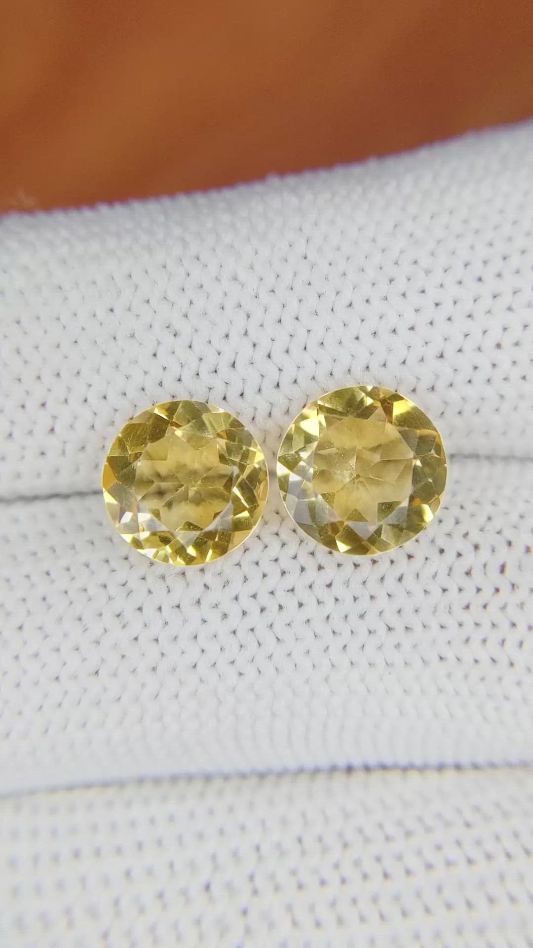 4.24&nbsp;Ct.Tw.Total Carat Weight Citrine Pair from Brazil Size Video