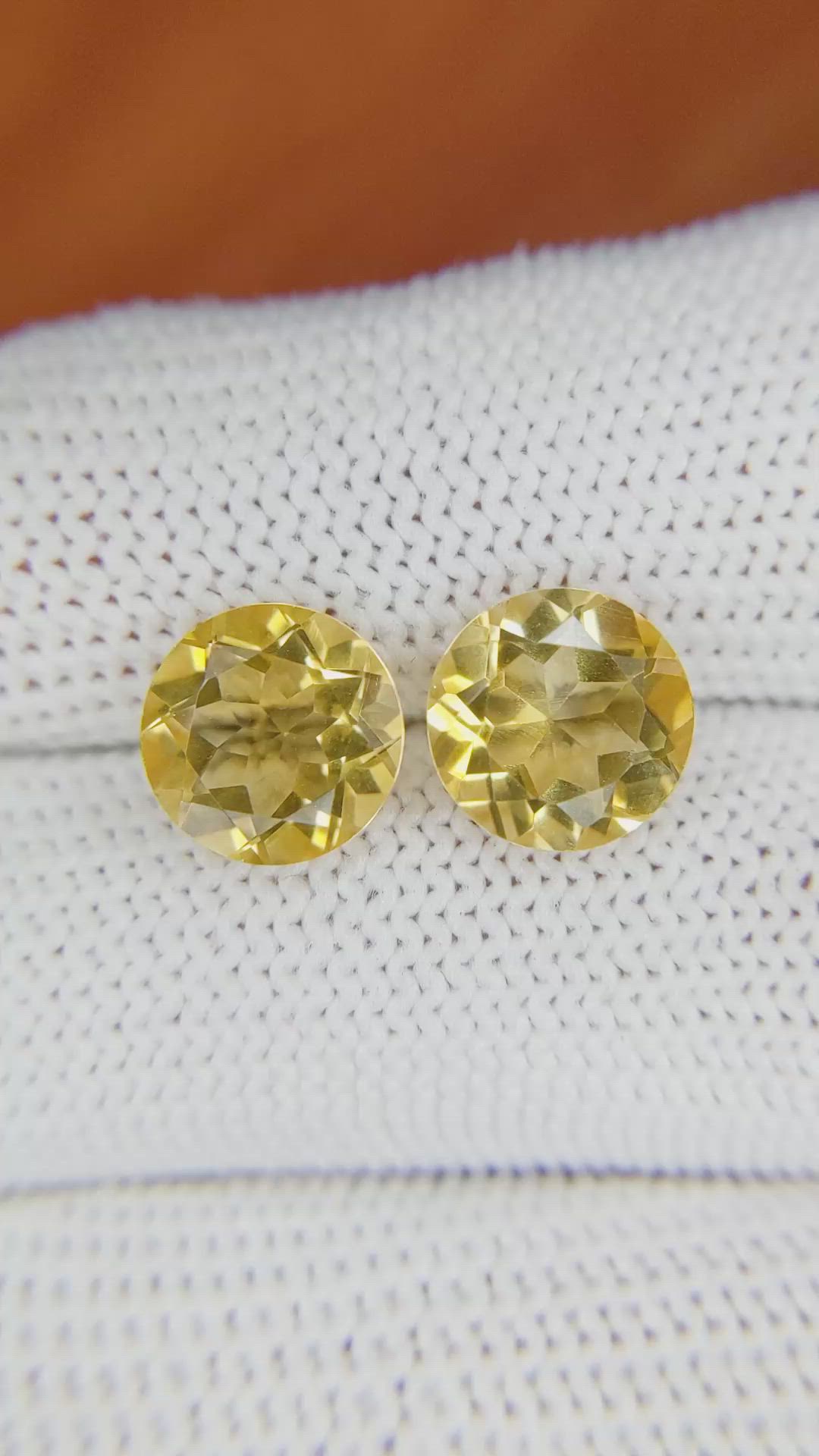 4.61&nbsp;Ct.Tw.Total Carat Weight Citrine Pair from Brazil Size Video