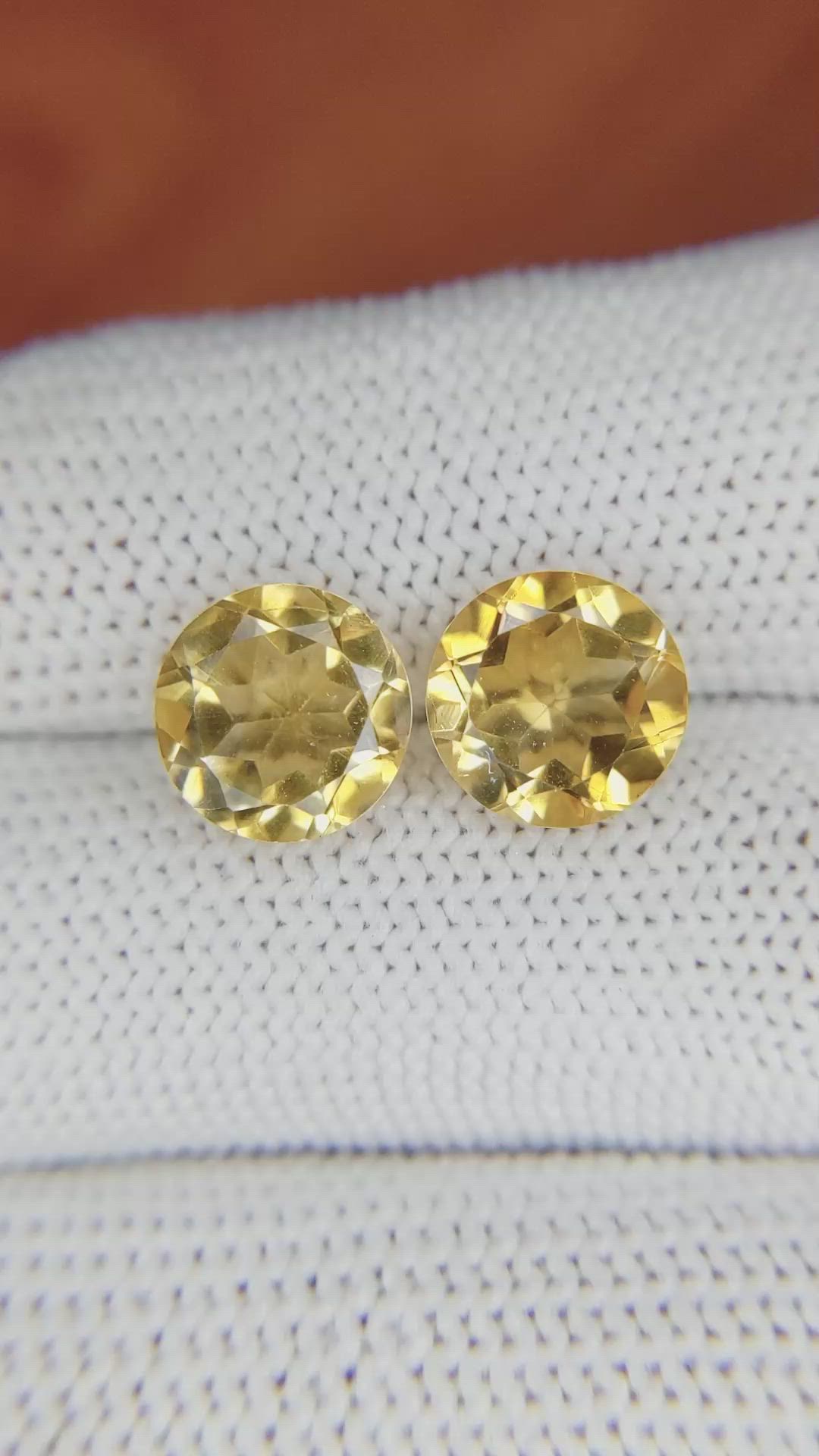 4.94&nbsp;Ct.Tw.Total Carat Weight Citrine Pair from Brazil Size Video