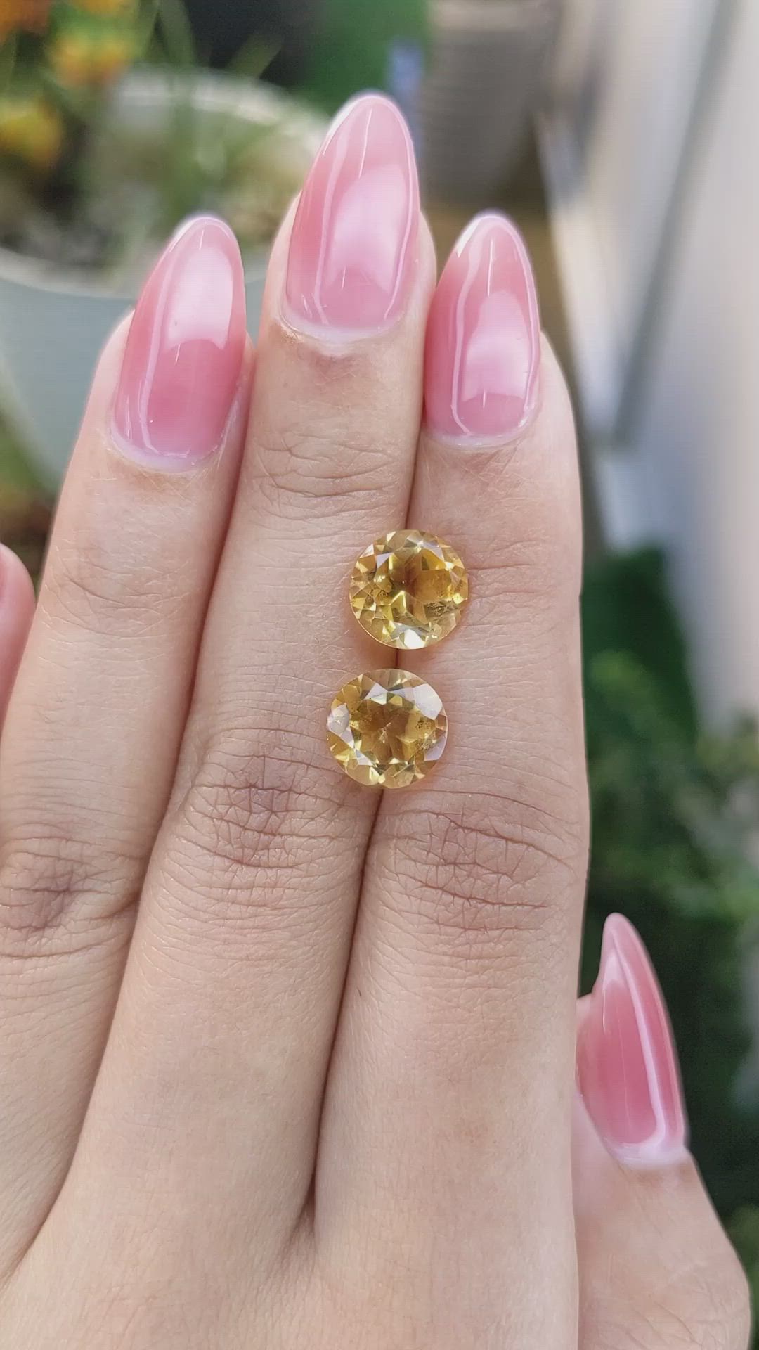 4.90&nbsp;Ct.Tw.Total Carat Weight Citrine Pair from Brazil Size Video