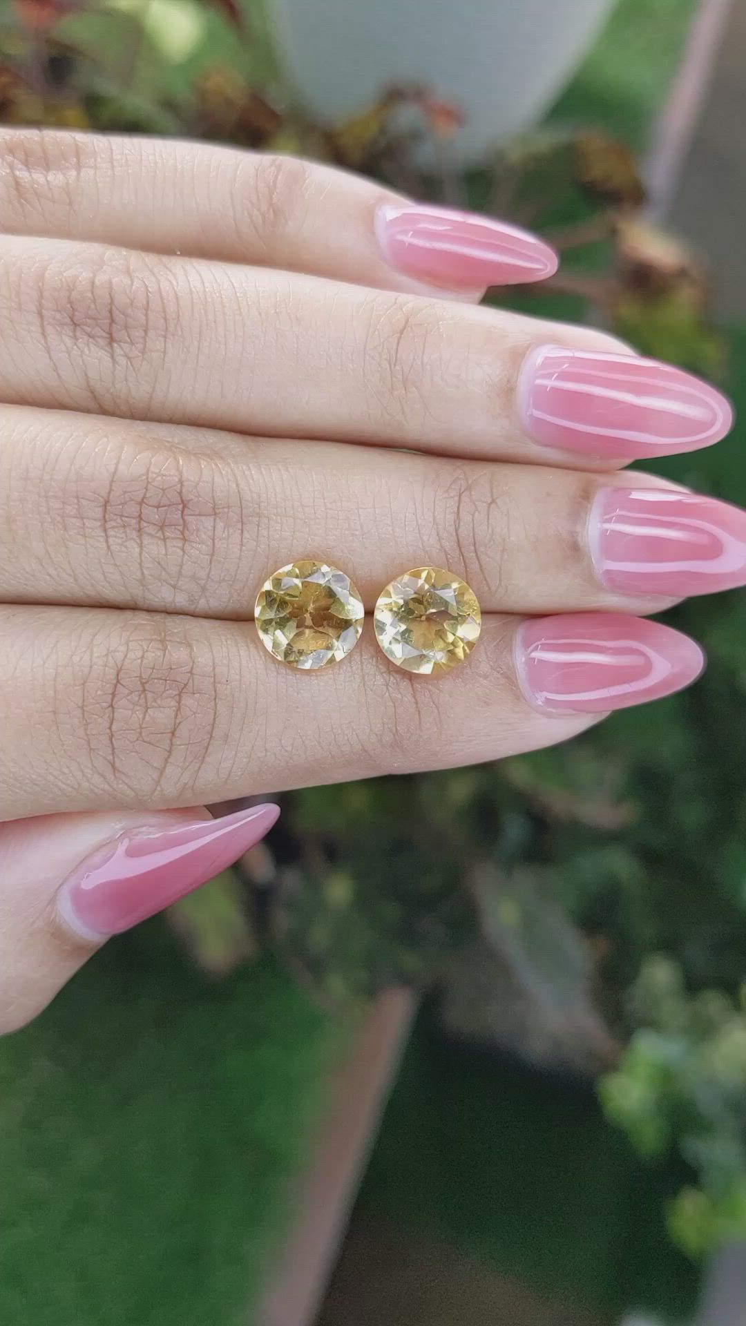 4.67&nbsp;Ct.Tw.Total Carat Weight Citrine Pair from Brazil Size Video