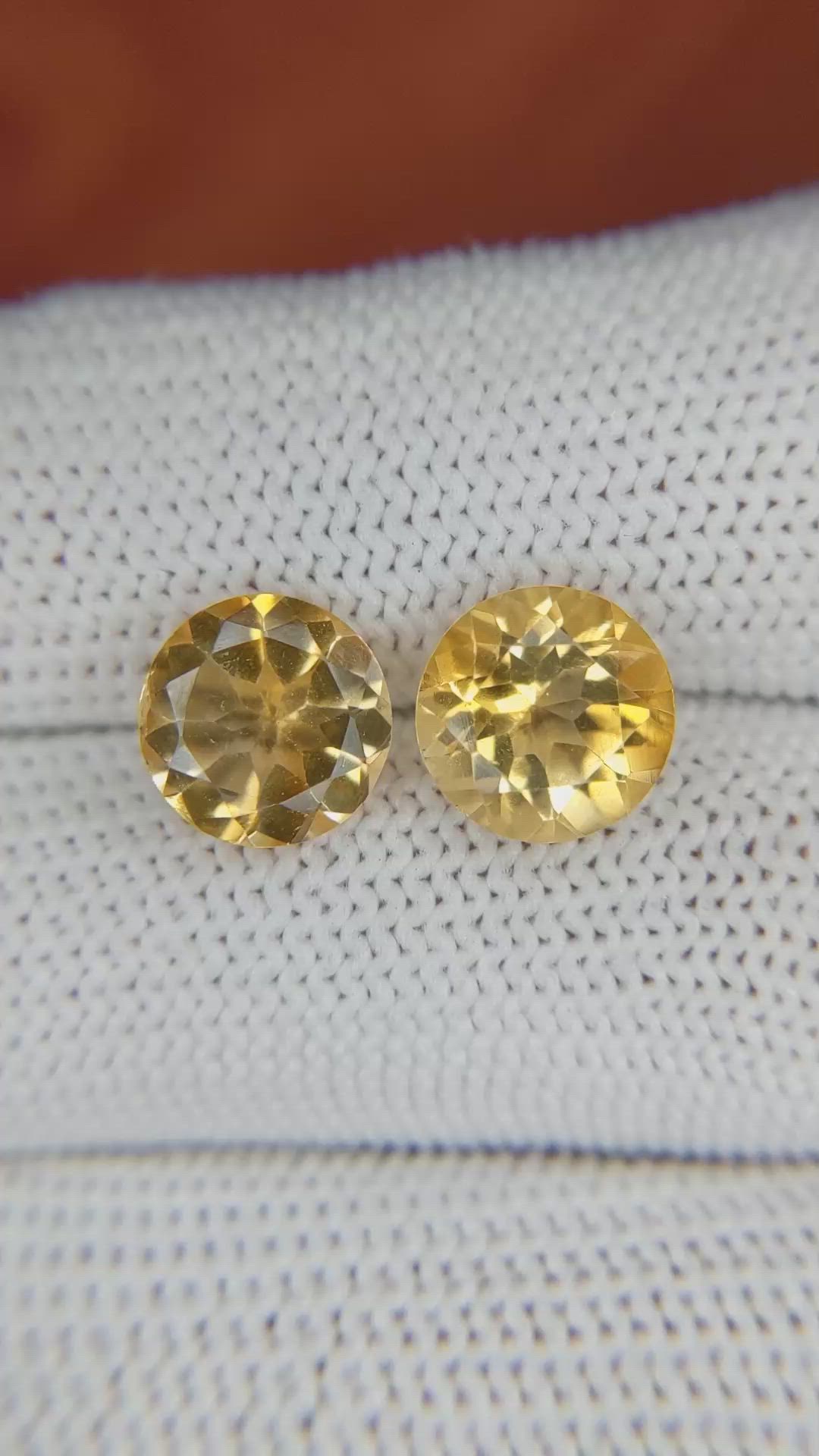 4.67&nbsp;Ct.Tw.Total Carat Weight Citrine Pair from Brazil Size Video