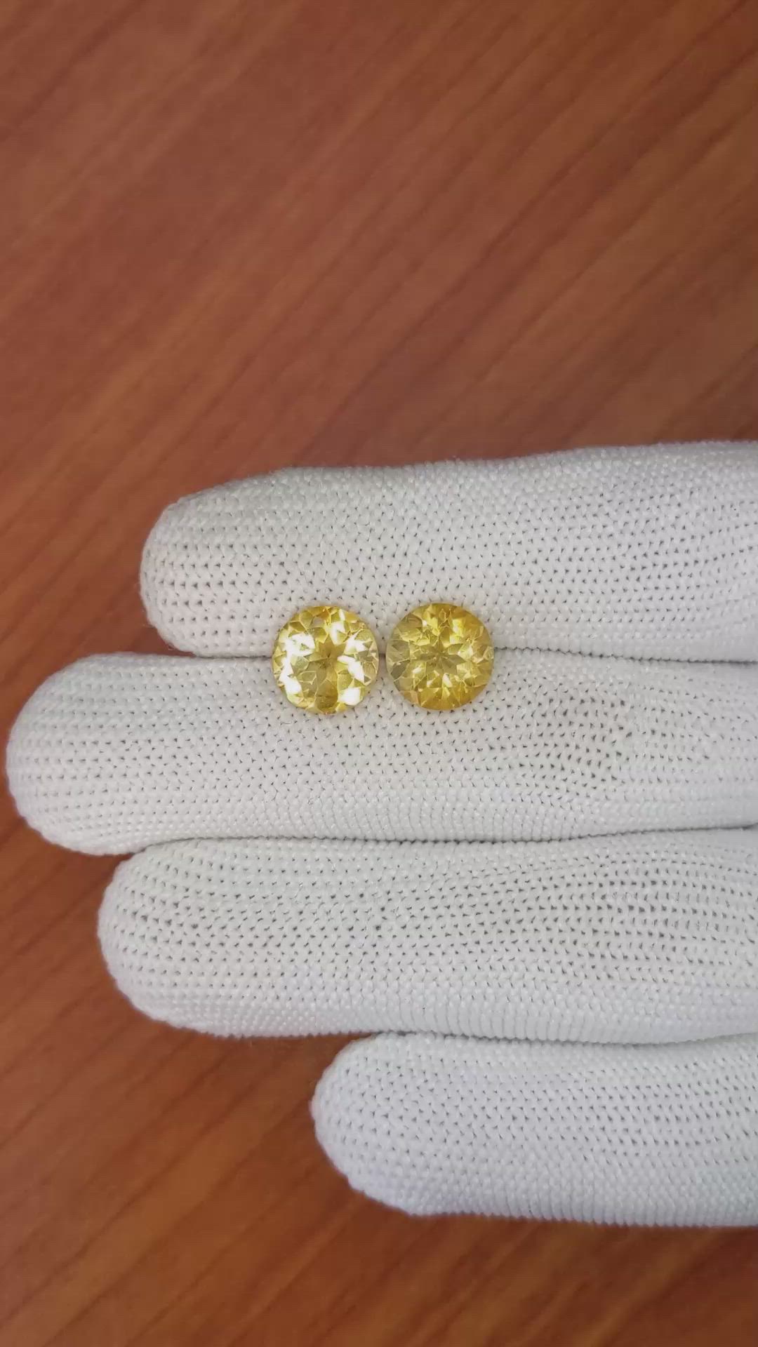 4.67&nbsp;Ct.Tw.Total Carat Weight Citrine Pair from Brazil Size Video