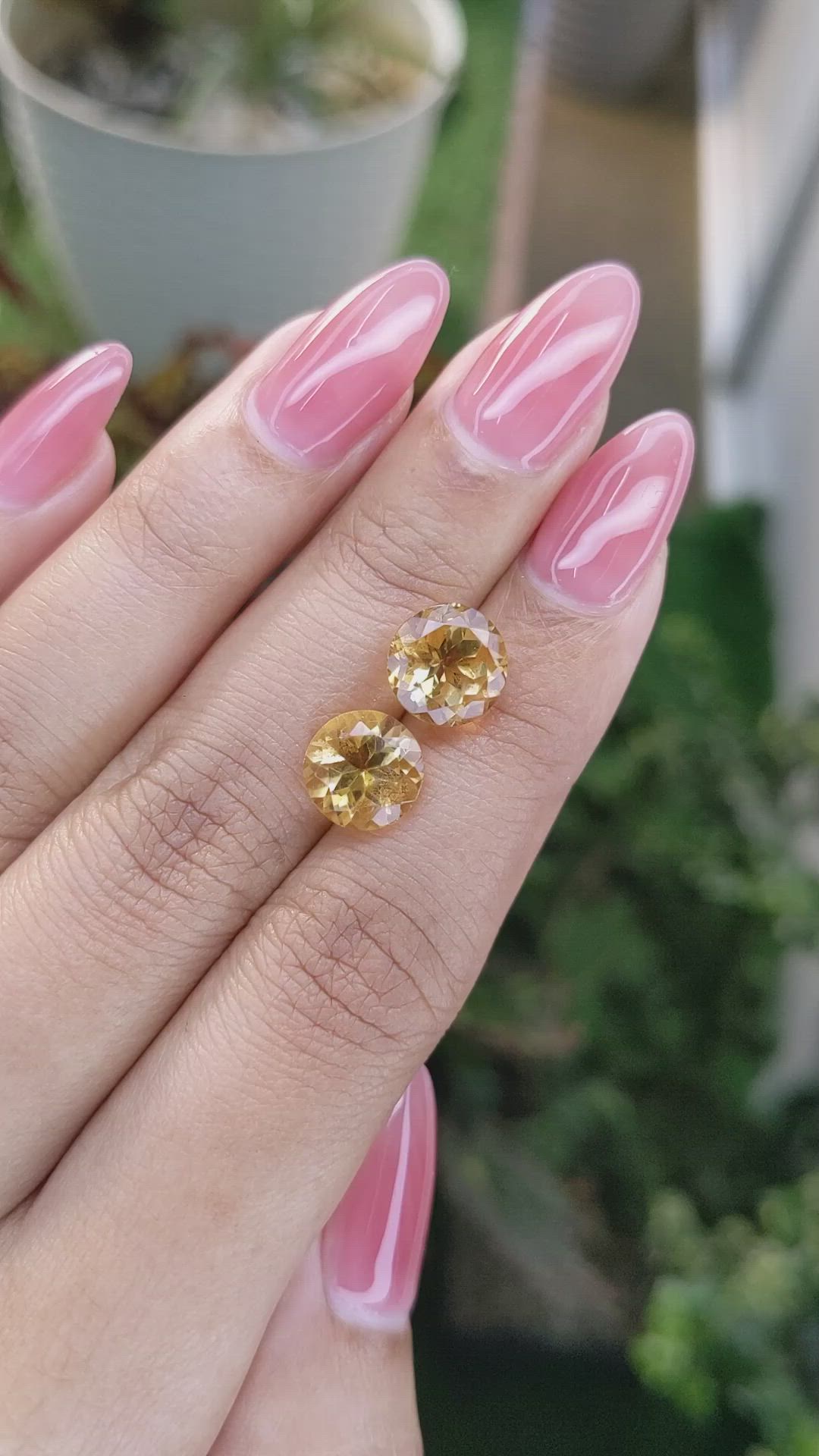 5.48&nbsp;Ct.Tw.Total Carat Weight Citrine Pair from Brazil Size Video