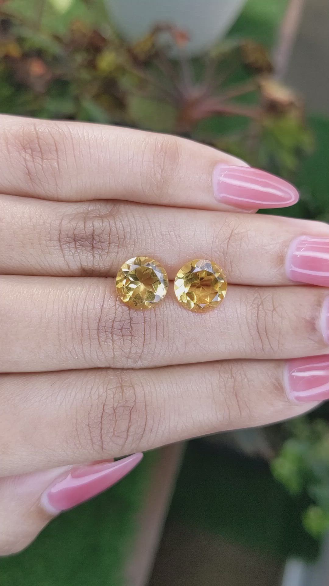 5.02&nbsp;Ct.Tw.Total Carat Weight Citrine Pair from Brazil Size Video