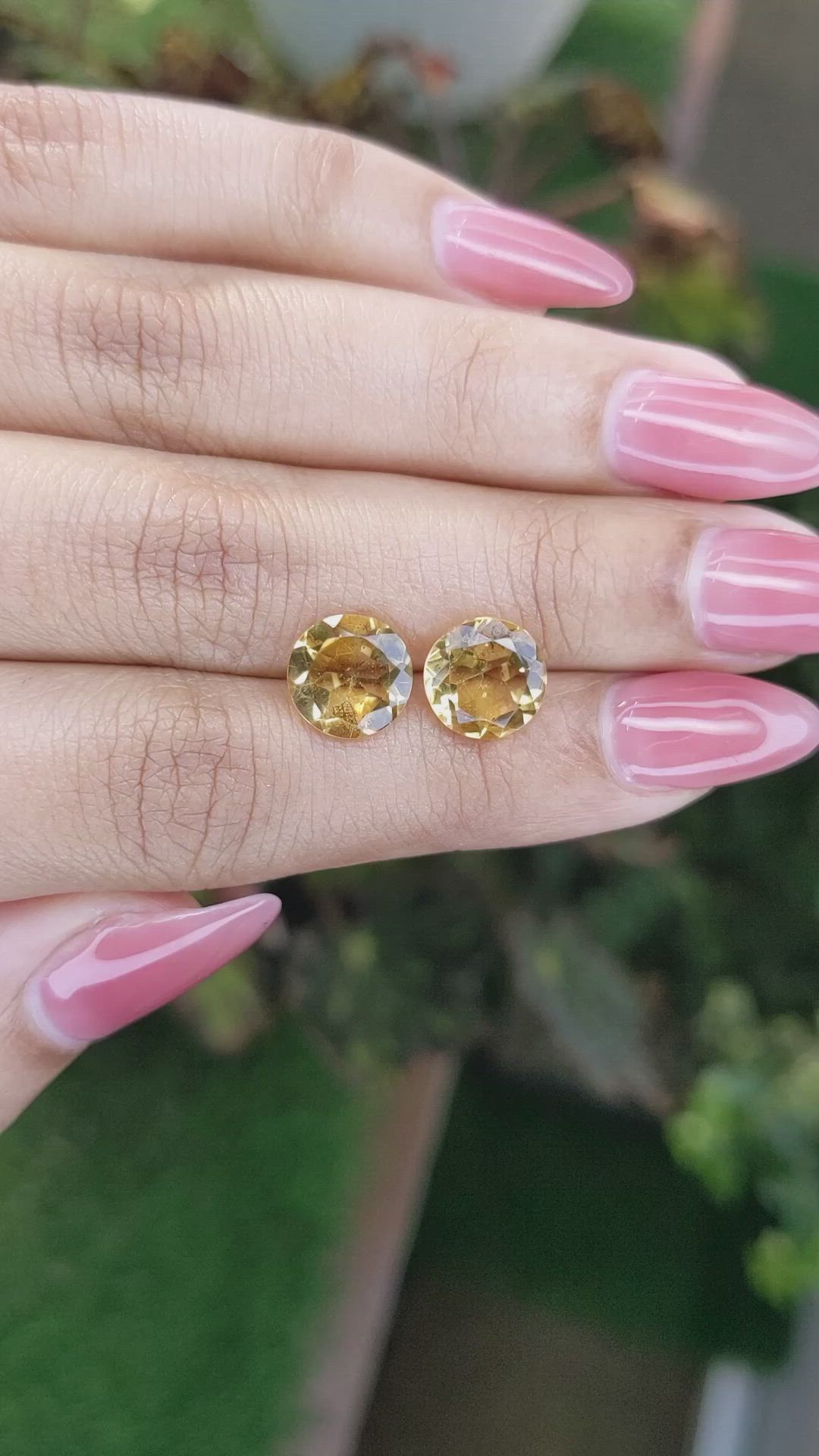 4.46&nbsp;Ct.Tw.Total Carat Weight Yellow Citrine Pair from Brazil Size Video