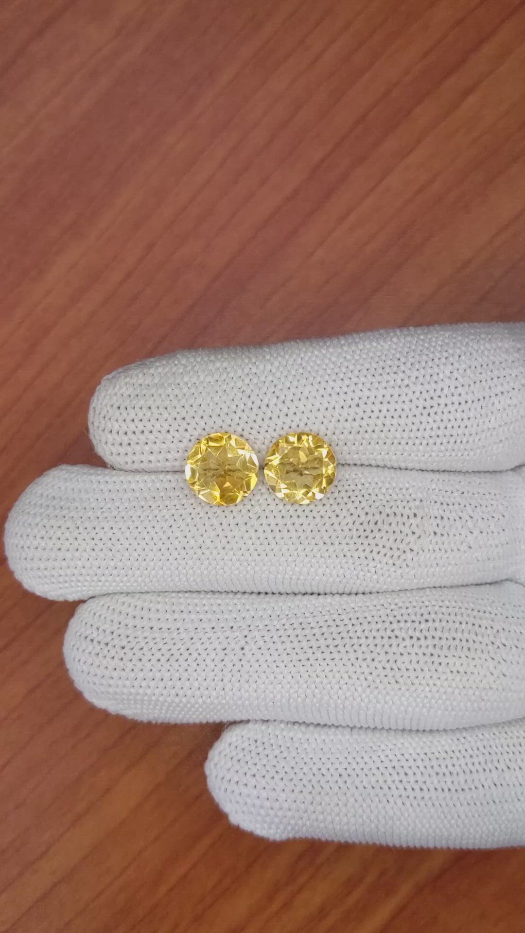 4.46&nbsp;Ct.Tw.Total Carat Weight Yellow Citrine Pair from Brazil Size Video
