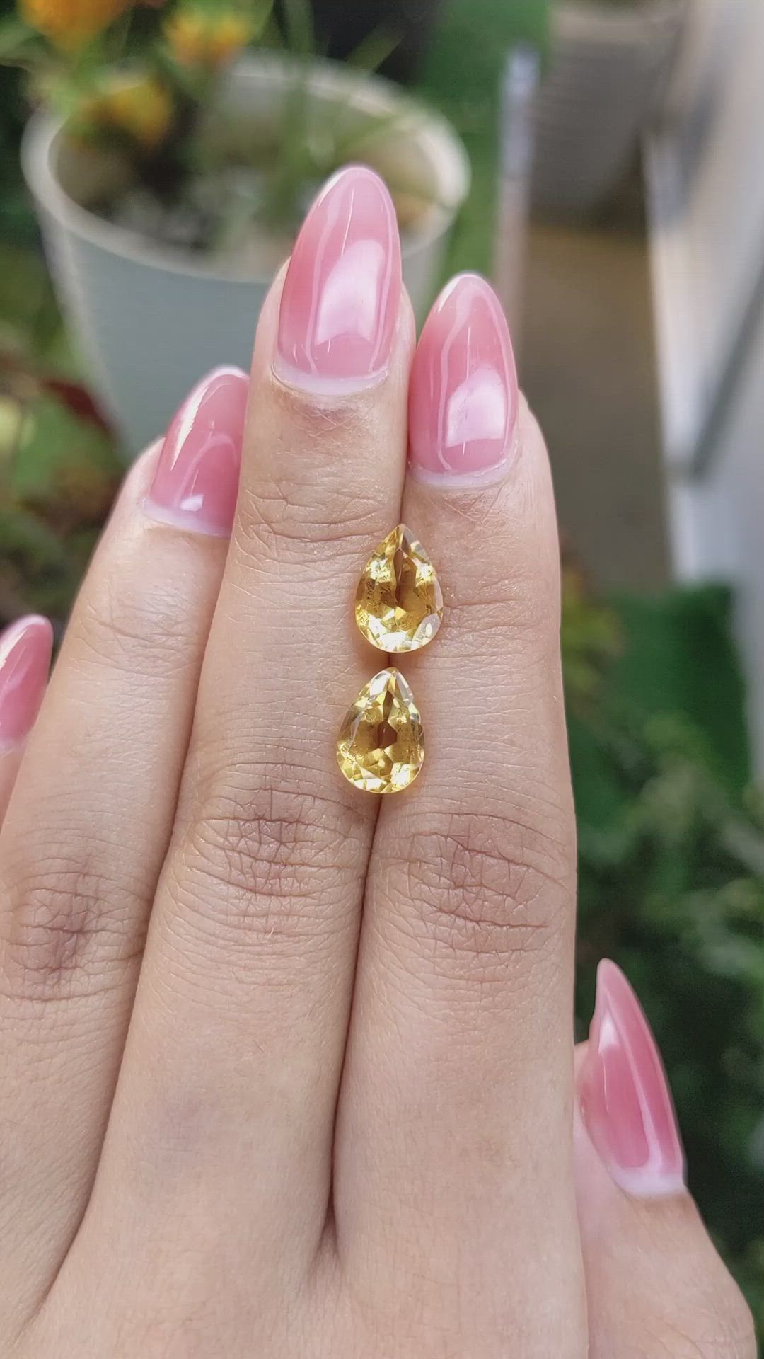 3.95&nbsp;Ct.Tw.Total Carat Weight Citrine Pair from Brazil Size Video