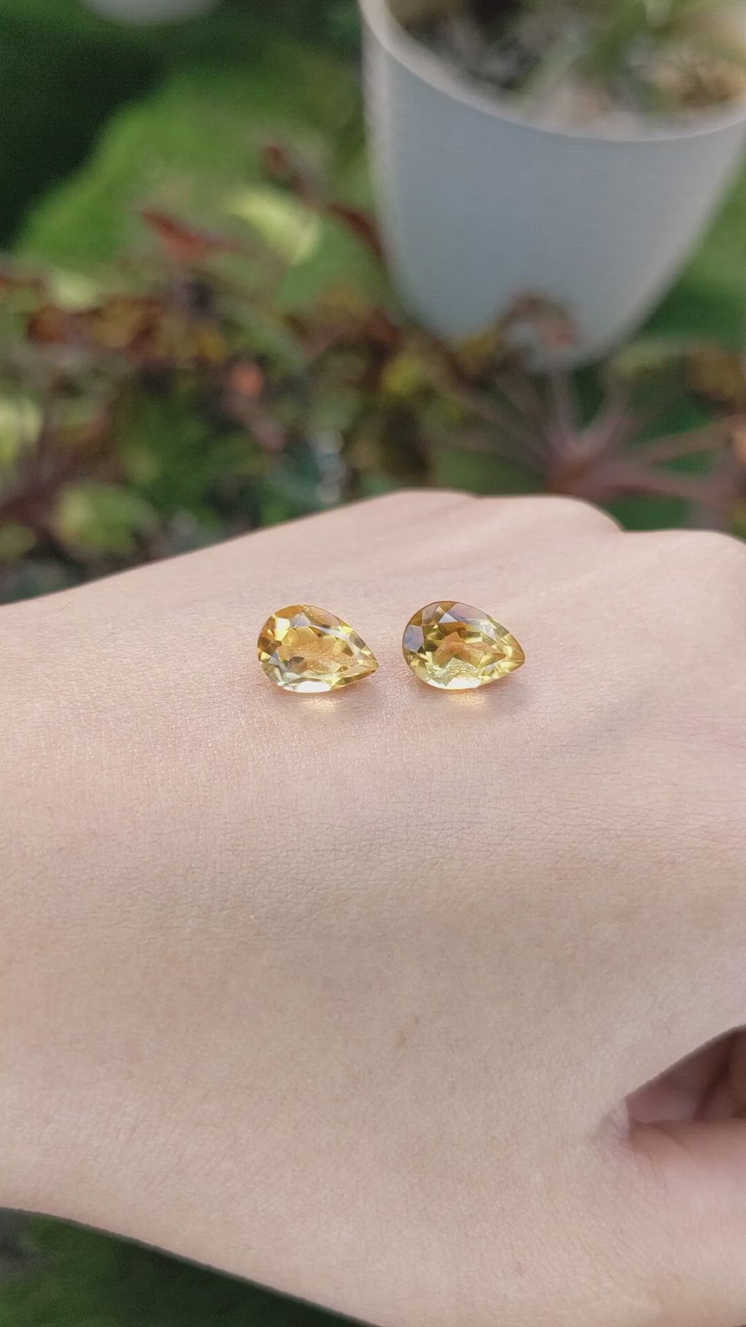 4.26&nbsp;Ct.Tw.Total Carat Weight Citrine Pair from Brazil Size Video