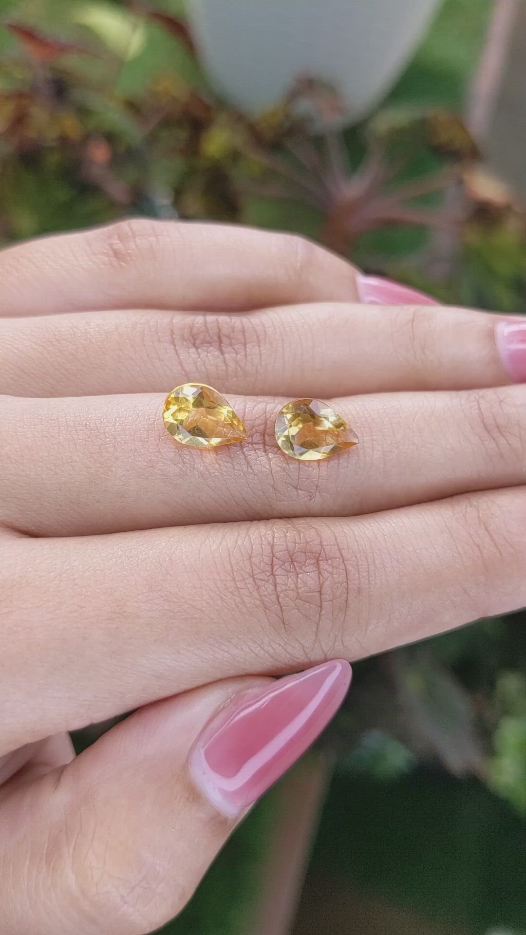 3.25&nbsp;Ct.Tw.Total Carat Weight Citrine Pair from Brazil Size Video