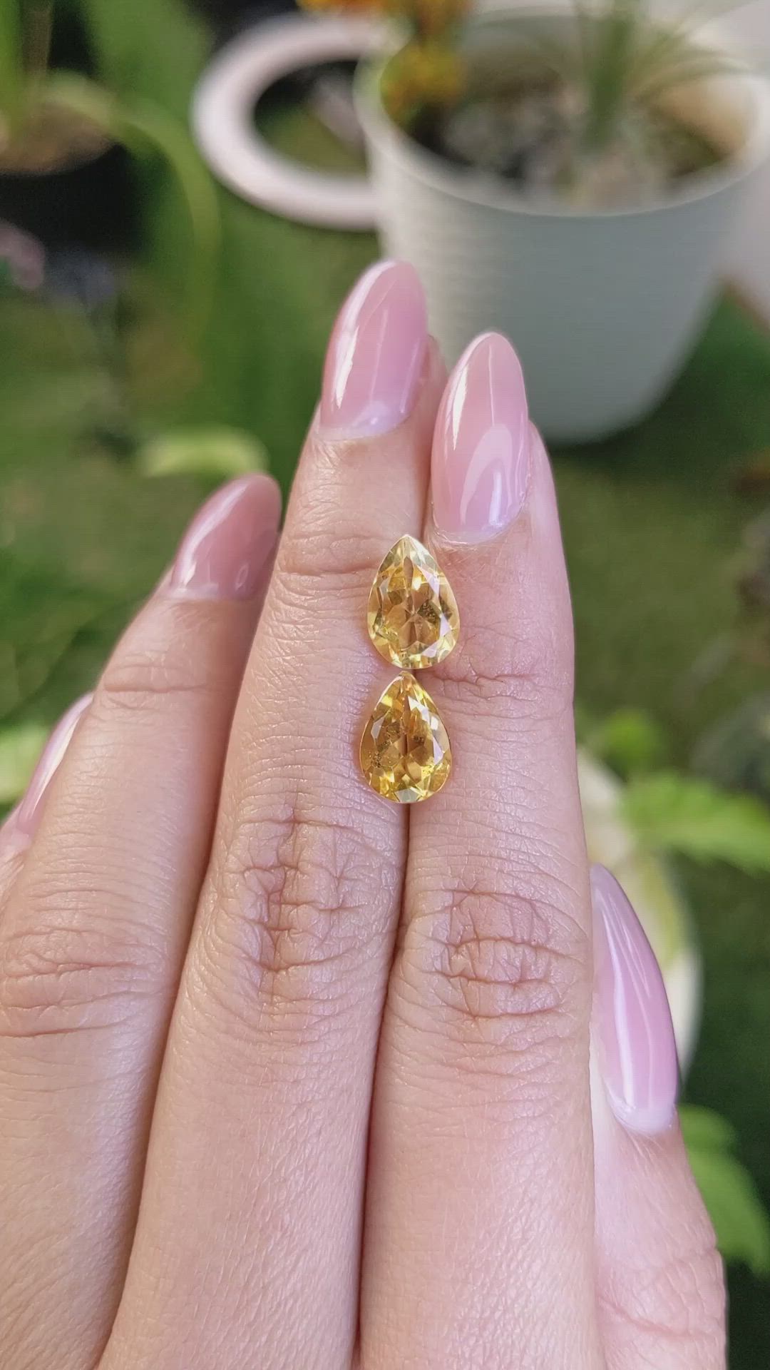 3.93&nbsp;Ct.Tw.Total Carat Weight Citrine Pair from Brazil Size Video