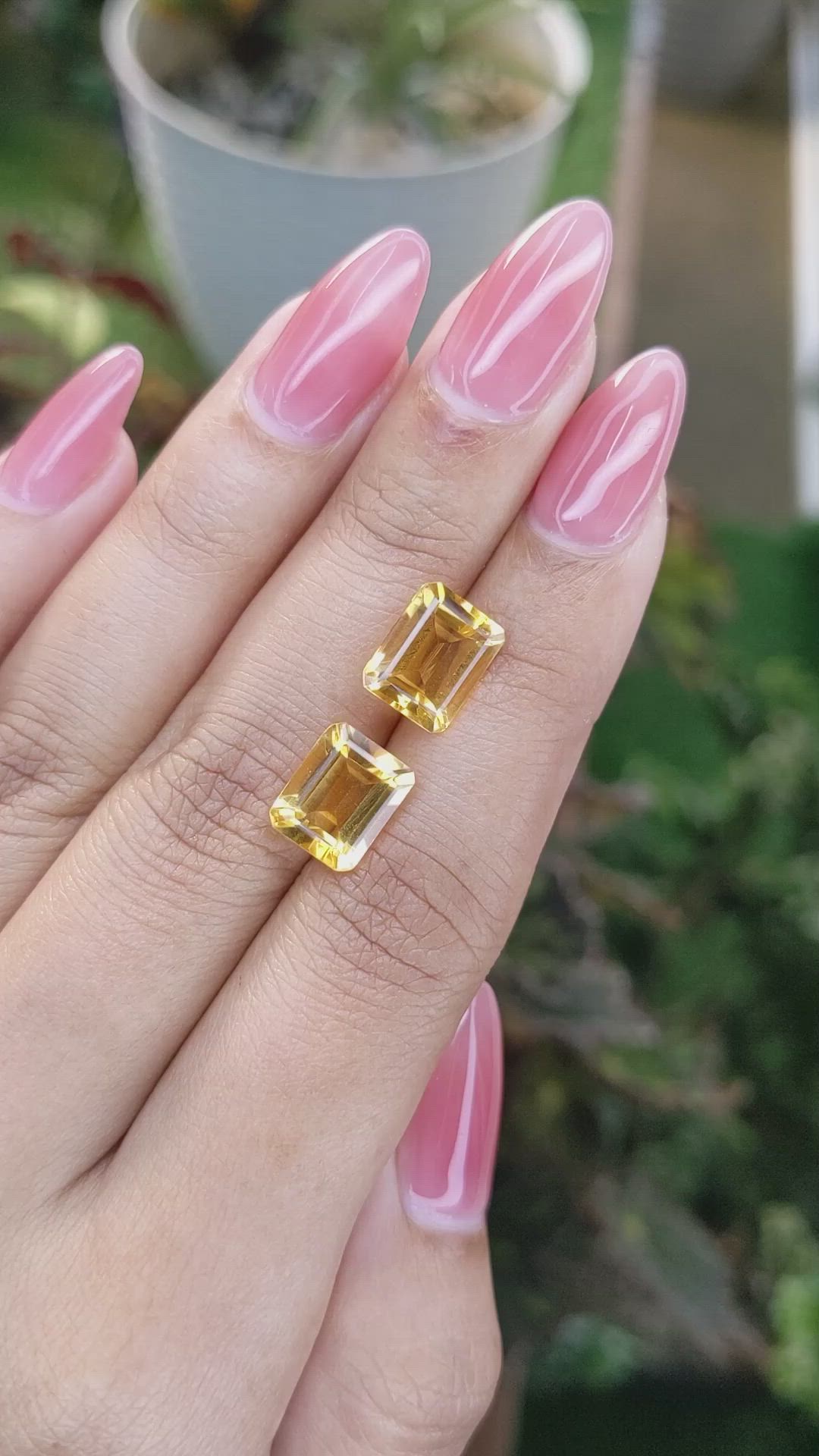 5.83&nbsp;Ct.Tw.Total Carat Weight Citrine Pair from Brazil Size Video