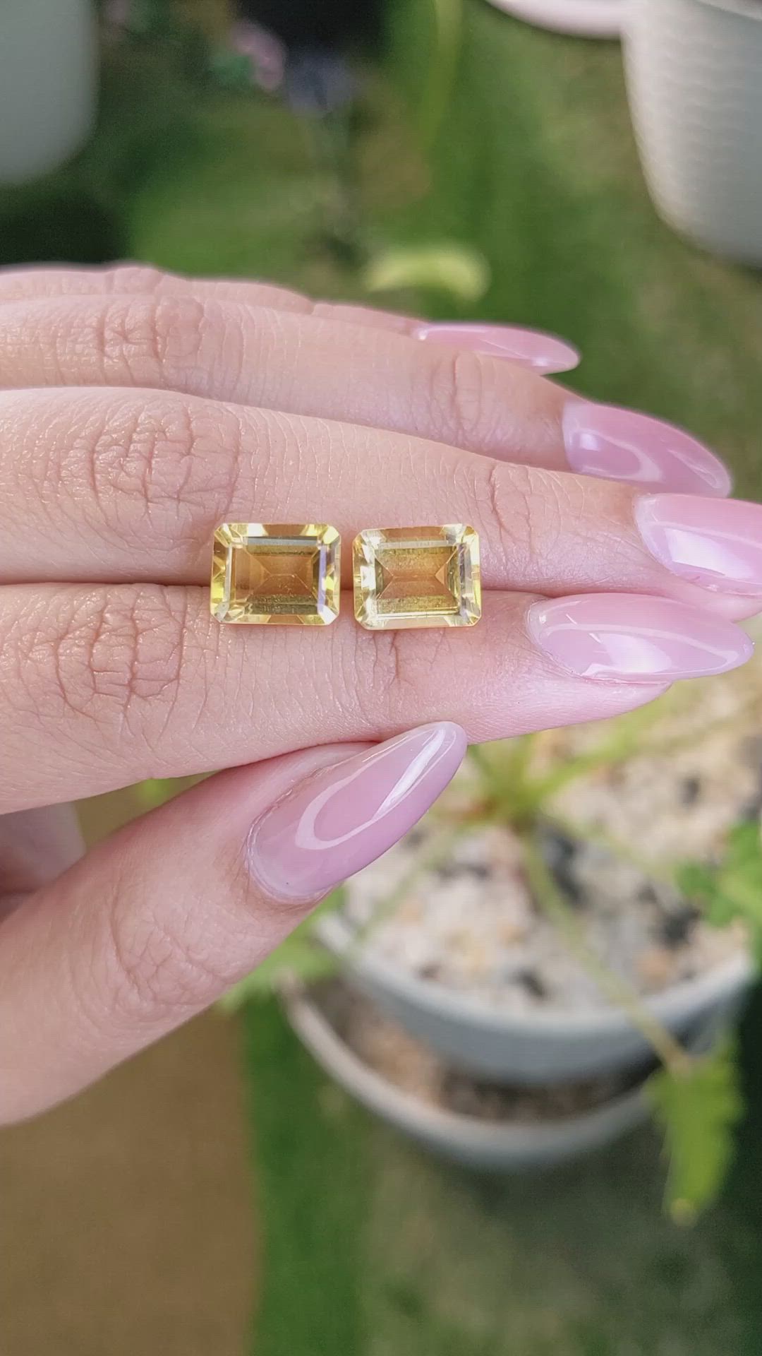 6.34&nbsp;Ct.Tw.Total Carat Weight Citrine Pair from Brazil Size Video