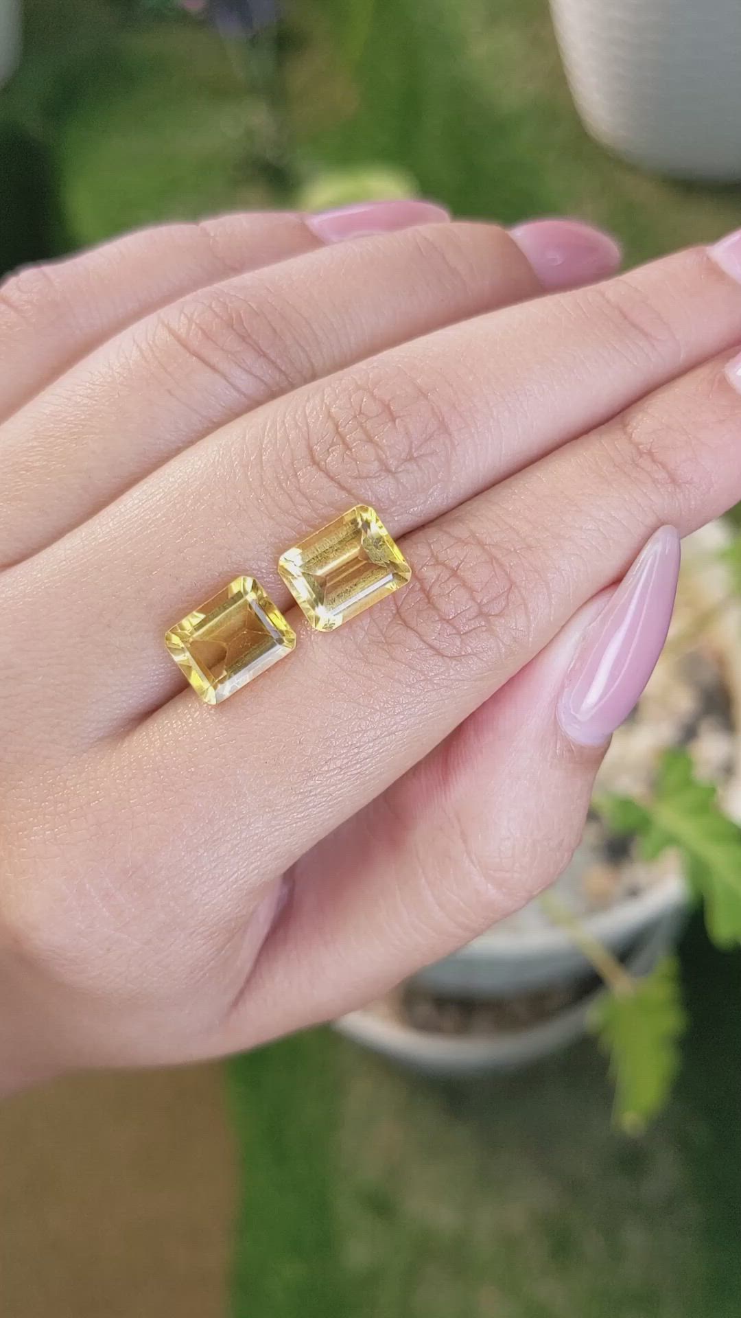 6.34&nbsp;Ct.Tw.Total Carat Weight Citrine Pair from Brazil Size Video