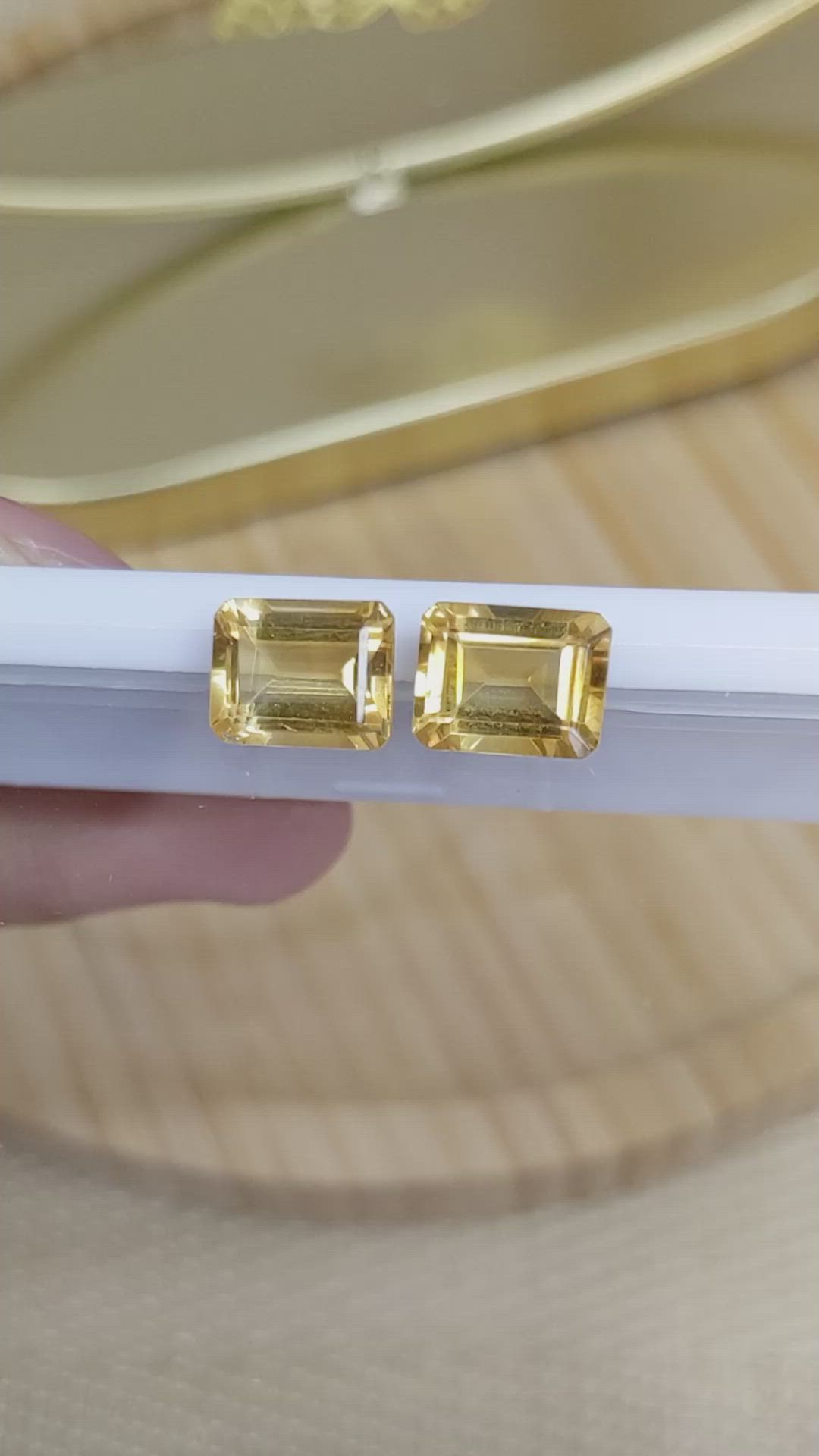 6.34&nbsp;Ct.Tw.Total Carat Weight Citrine Pair from Brazil Size Video
