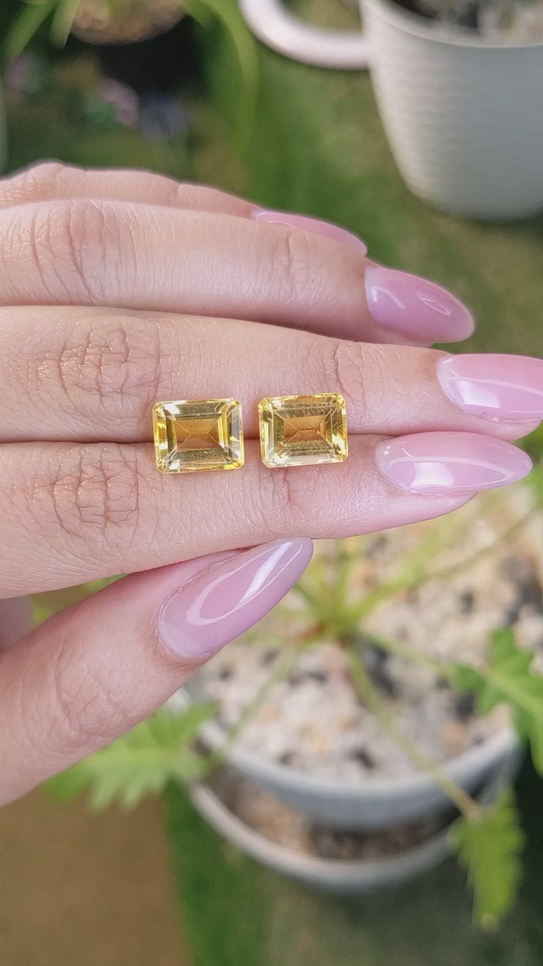 7.11&nbsp;Ct.Tw.Total Carat Weight Citrine Pair from Brazil Size Video