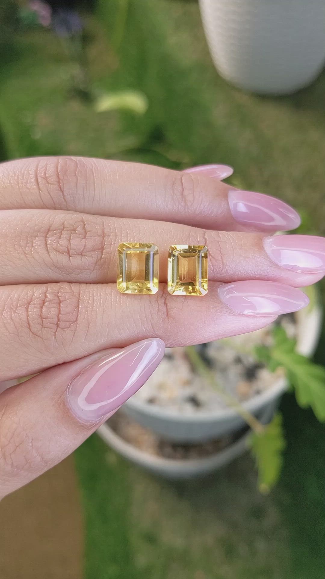 6.17&nbsp;Ct.Tw.Total Carat Weight Citrine Pair from Brazil Size Video