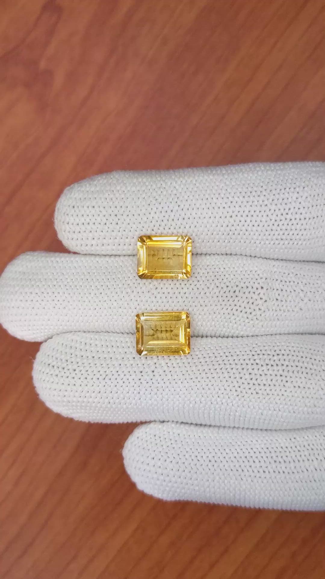 5.62&nbsp;Ct.Tw.Total Carat Weight Citrine Pair from Brazil Size Video
